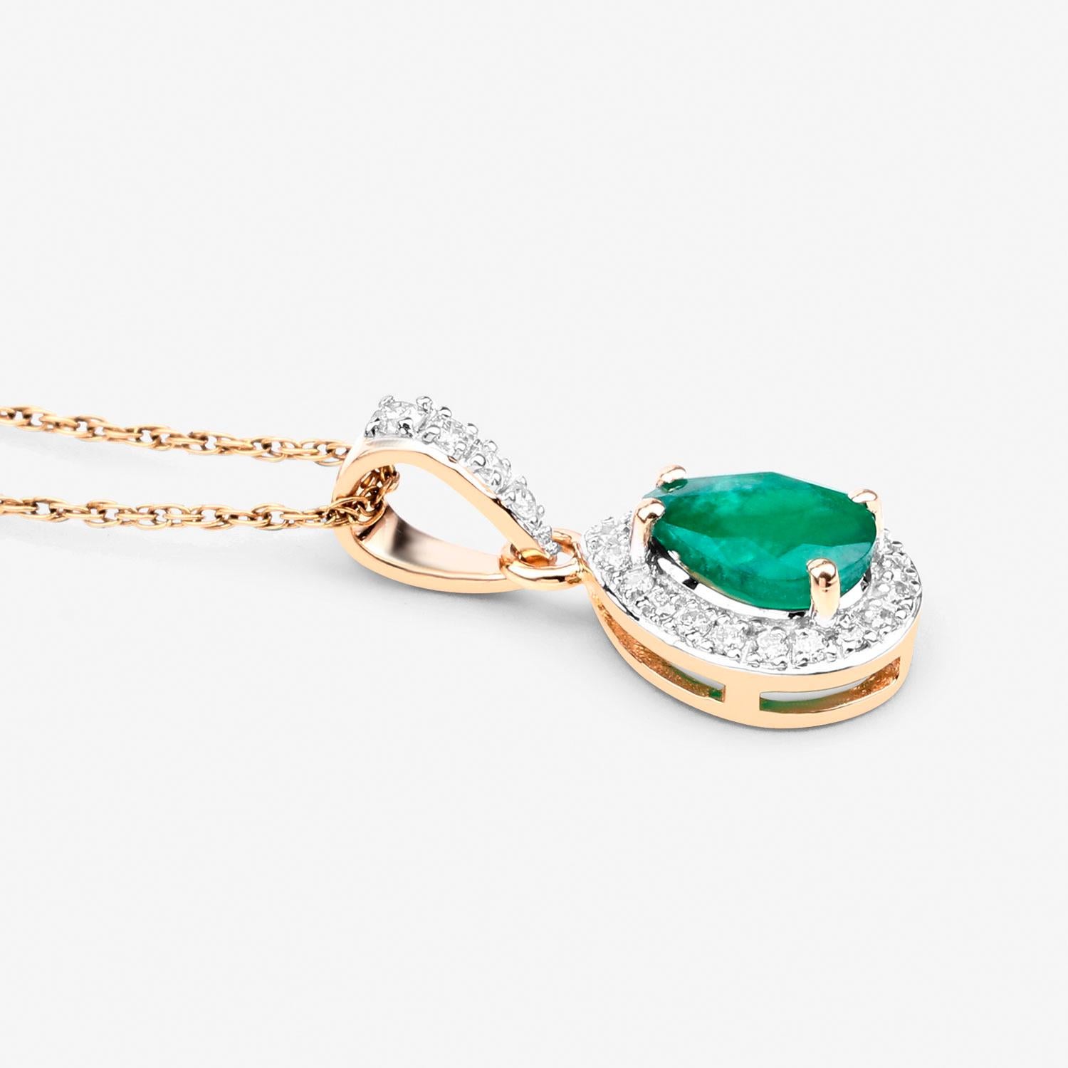 Zambian Emerald Pendant Necklace With Diamonds 0.77 Carats 14K Yellow Gold In Excellent Condition For Sale In Laguna Niguel, CA