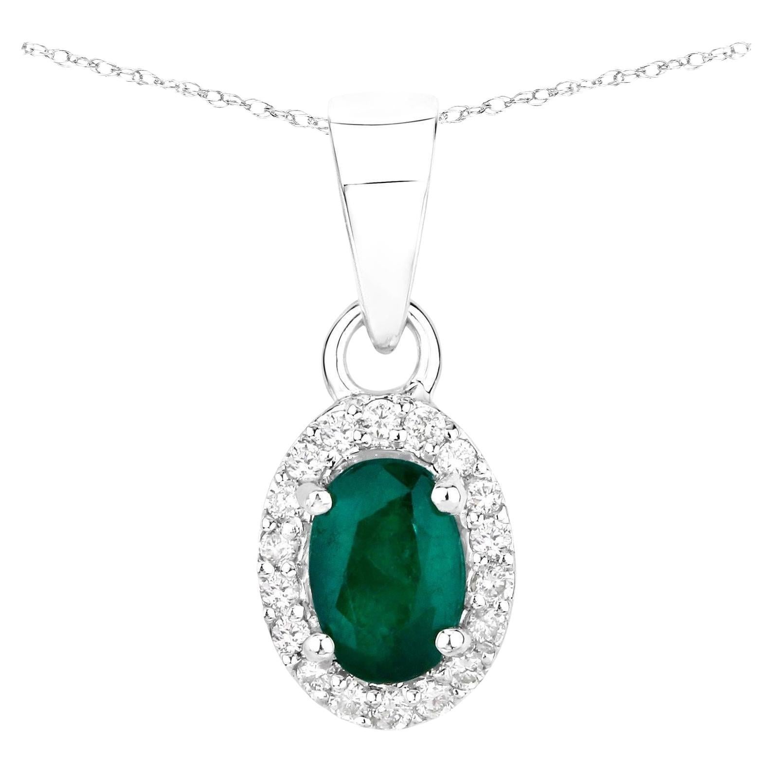 Collier pendentif émeraude de Zambie avec diamants 0,81 carat en or blanc 14 carats