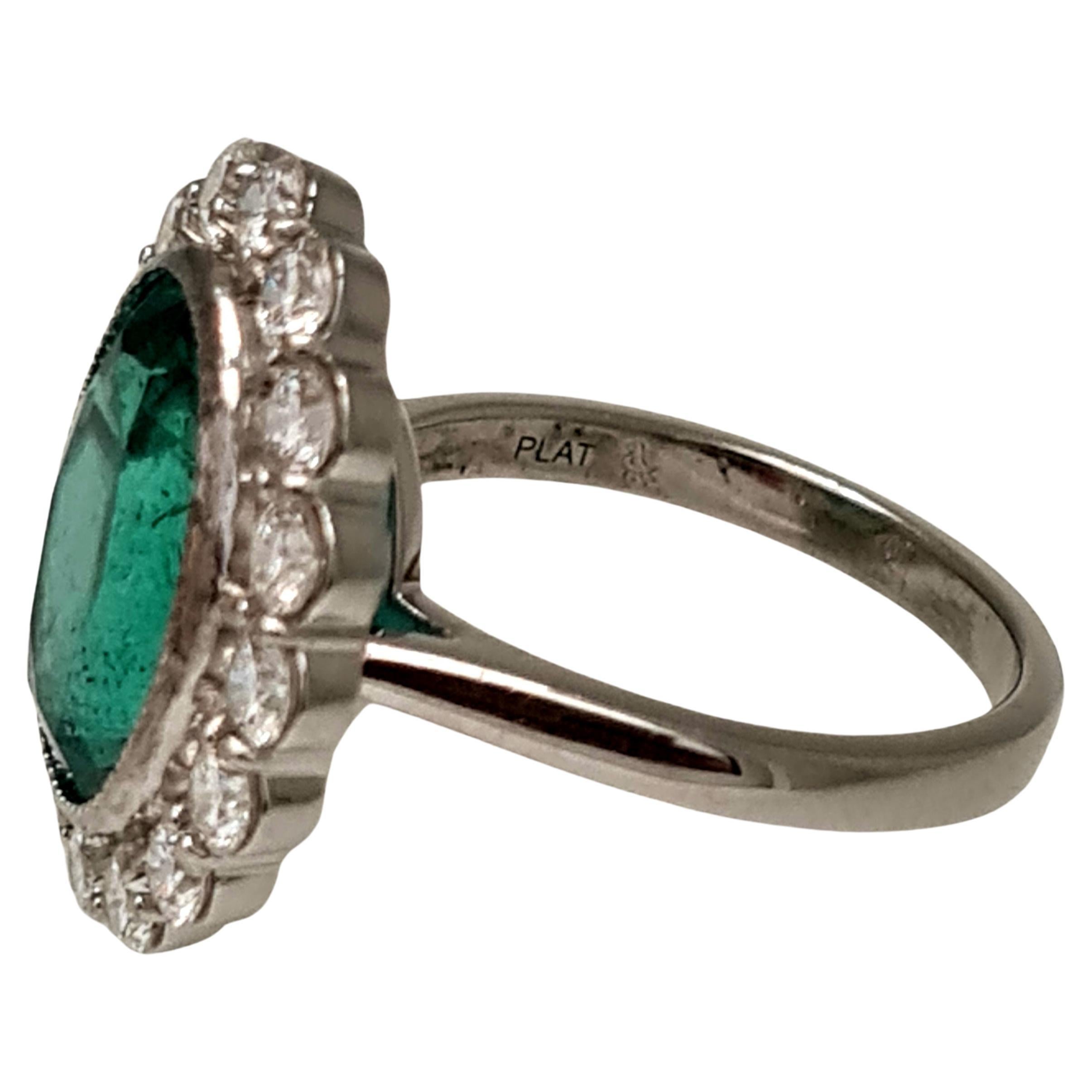 GIA-zertifizierter 6,40 Karat sambischer Smaragd-Platin- und Diamantring Damen im Angebot