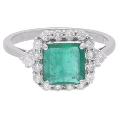 Zambian Emerald Ring SI Clarity HI Color Diamond 18 Karat White Gold Jewelry