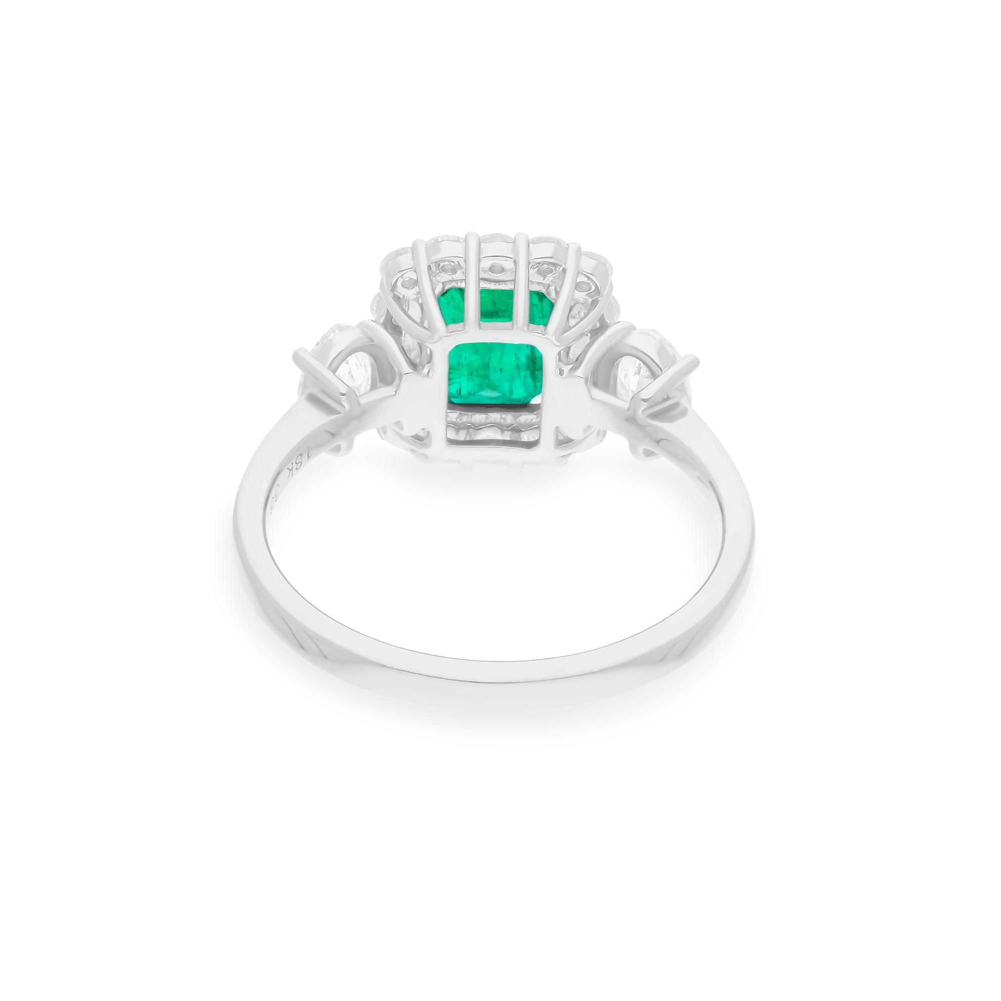 Esmeralda zambiana SI/H Diamante talla brillante redondo ovalado Oro blanco 14 quilates en Nuevo estado para la venta en Diera, Dubai