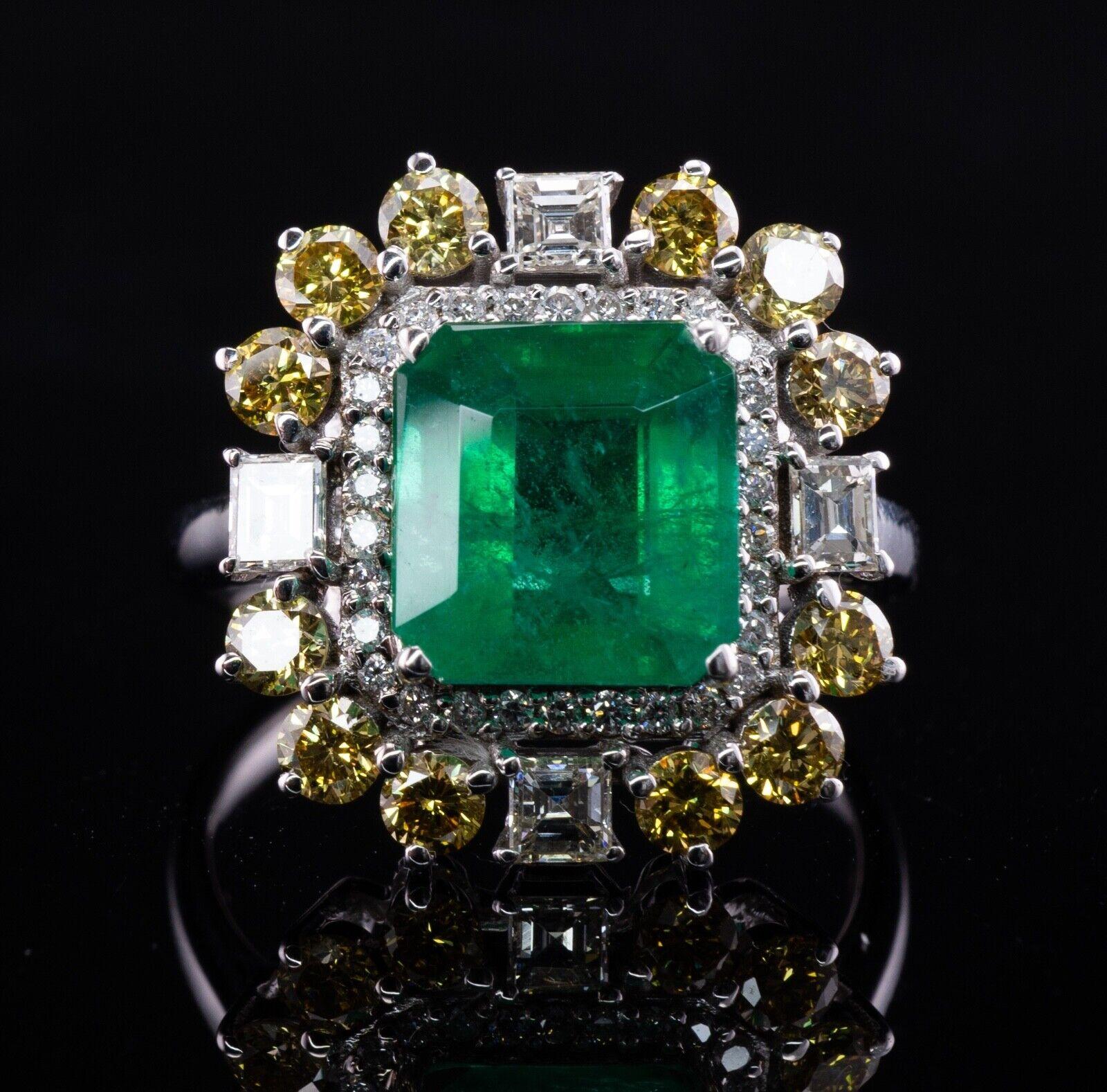Zambian Emerald Ring White & Canary Diamonds Vintage 18K White Gold For Sale 5