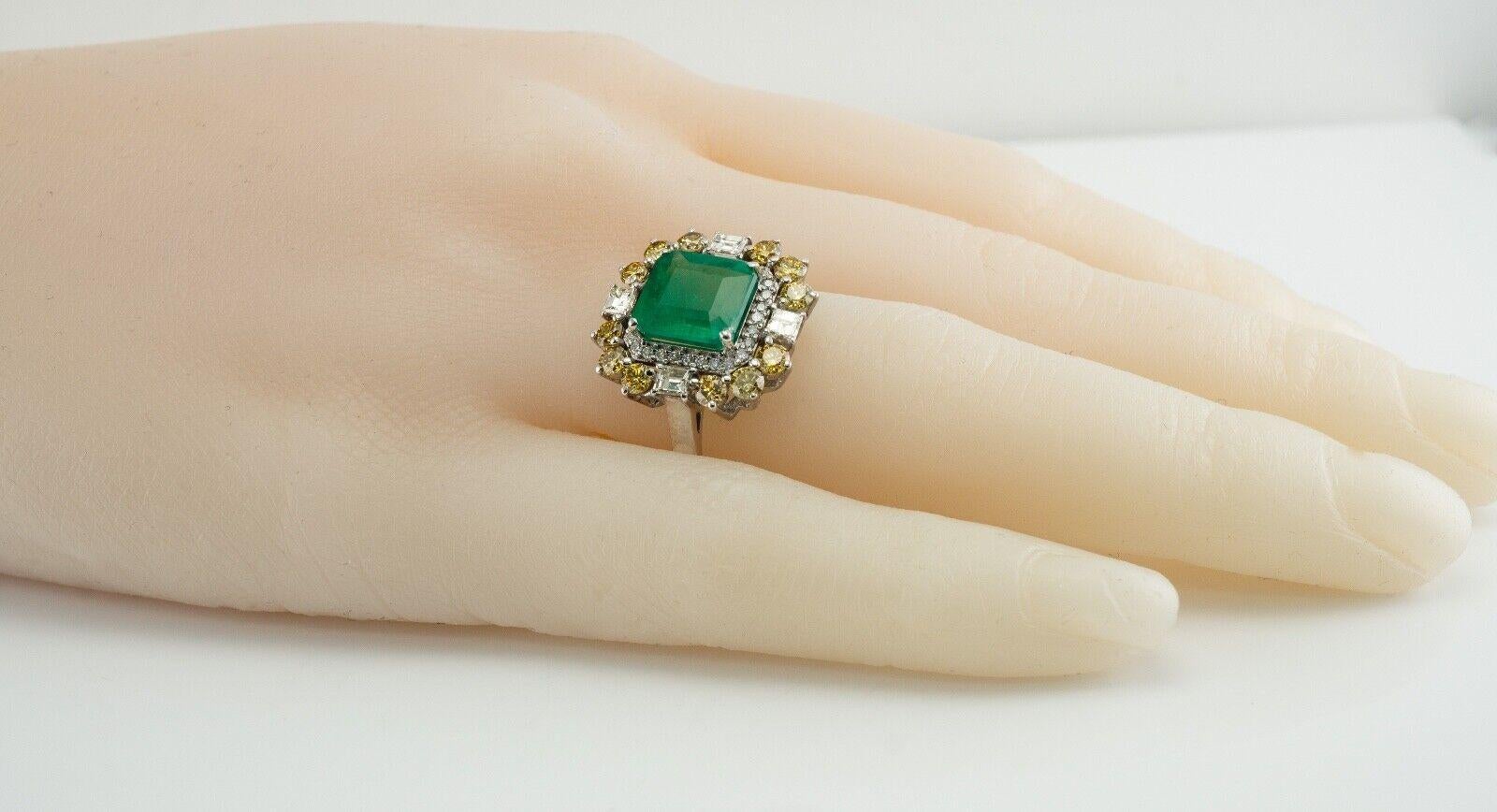 Zambian Emerald Ring White & Canary Diamonds Vintage 18K White Gold For Sale 6