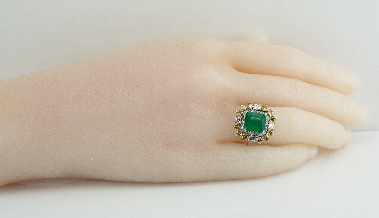 Zambian Emerald Ring White & Canary Diamonds Vintage 18K White Gold For Sale 2