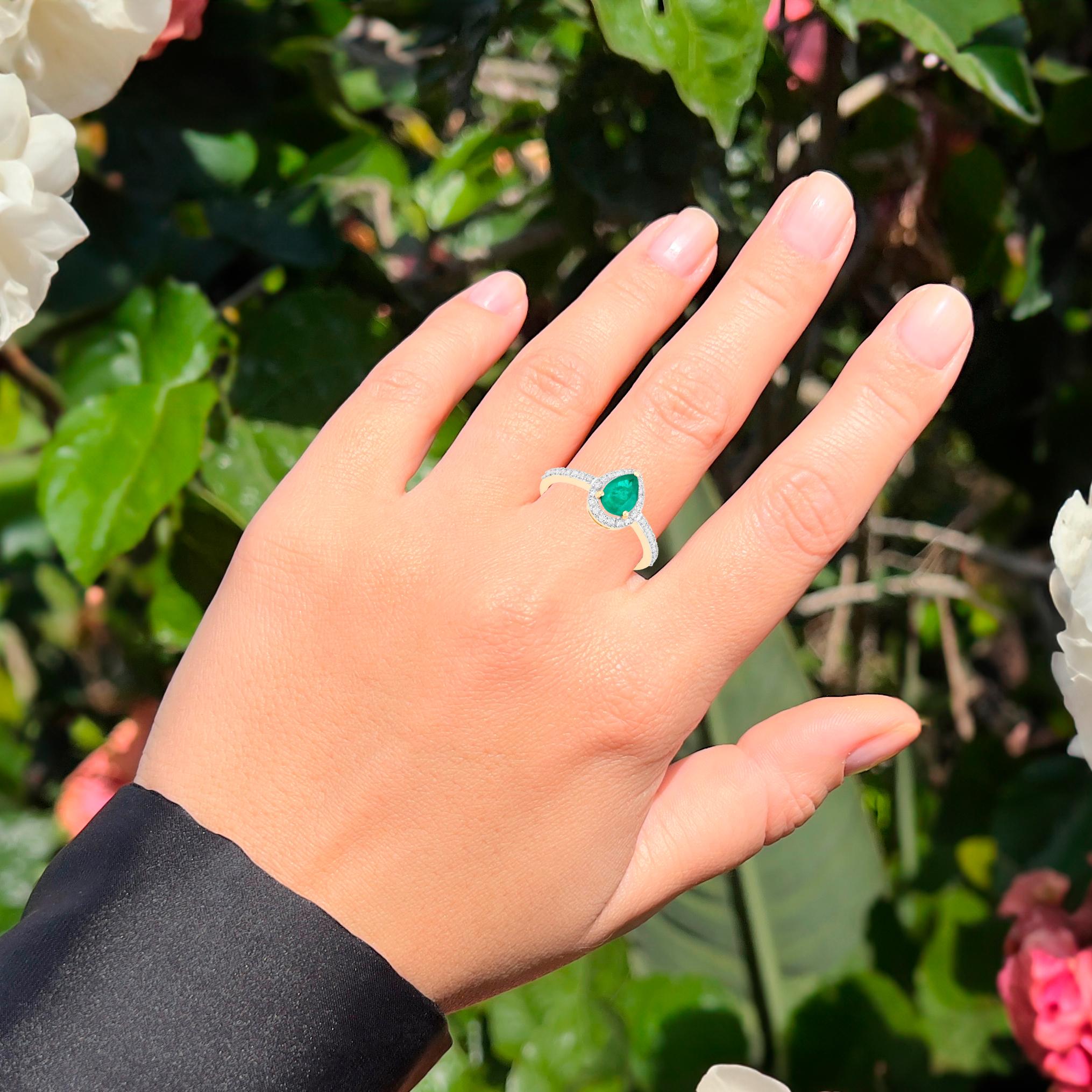 Contemporary Zambian Emerald Ring With Diamonds 0.88 Carats 14K Yellow Gold For Sale