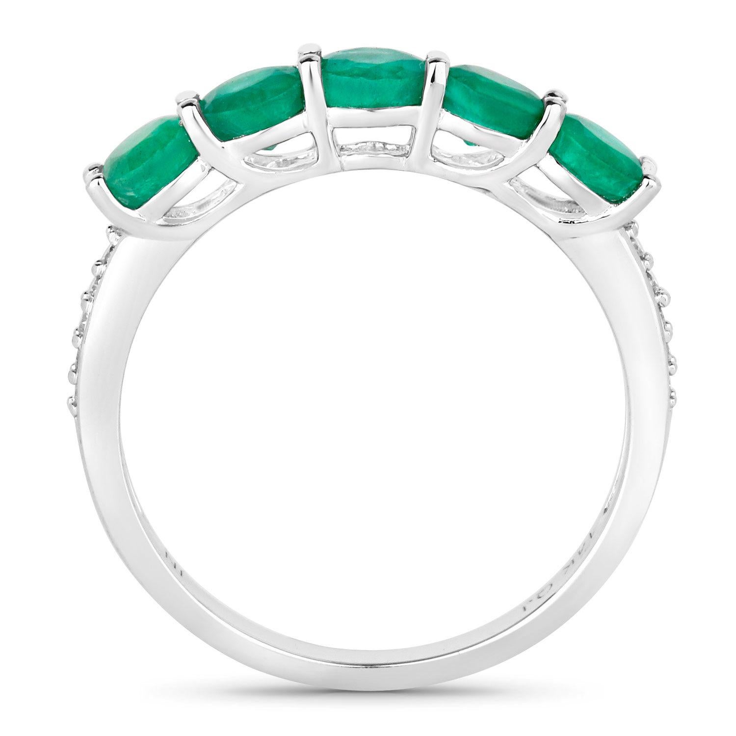 Zambian Emerald Ring With Diamonds 1.07 Carats 14K White Gold im Zustand „Hervorragend“ im Angebot in Aliso Viejo, CA