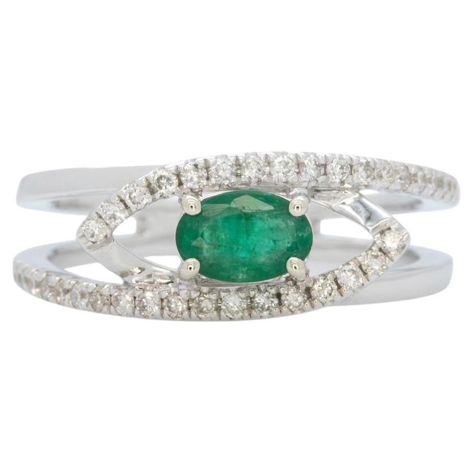 Zambian Emerald Ring with Natural Diamonds Accents: Solid 14K Gold, Oval 6x4mm For Sale