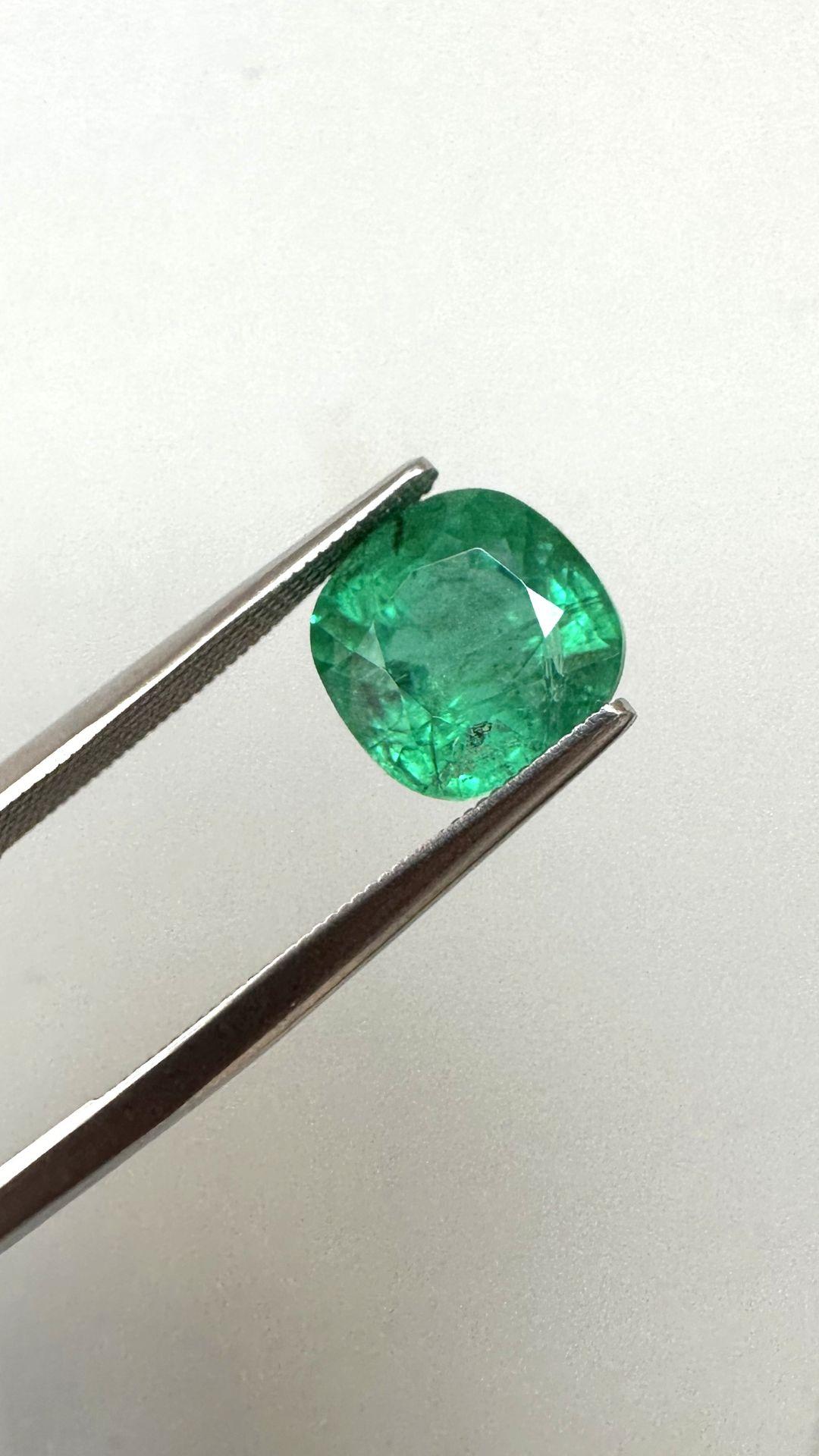 Weight: 4.23 Carats
Size: 9.1x9.1 MM
Pieces: 1
Shape: Cushion Square Faceted Gem 

