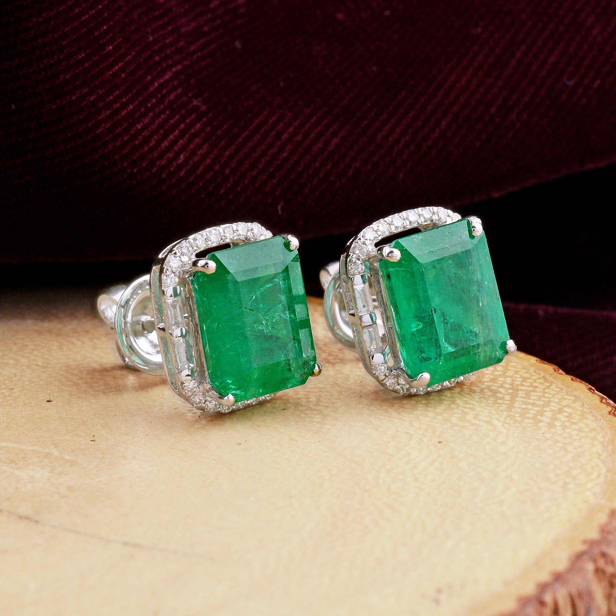 Zambianische Smaragd-Ohrstecker SI Reinheit HI Farbe Diamant 18k Weißgold Schmuck (Moderne) im Angebot