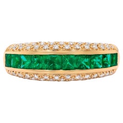 Zambian Emeralds and Diamonds Band Ring 1.3 Carats 18K Yellow Gold