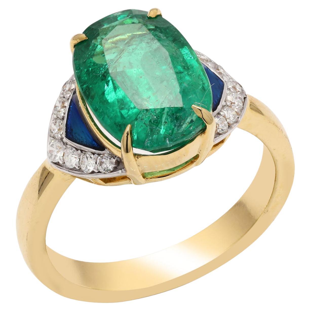 Zambian Oval Emerald Cocktail Ring with Diamonds Made in 18k Yellow Gold For Sale