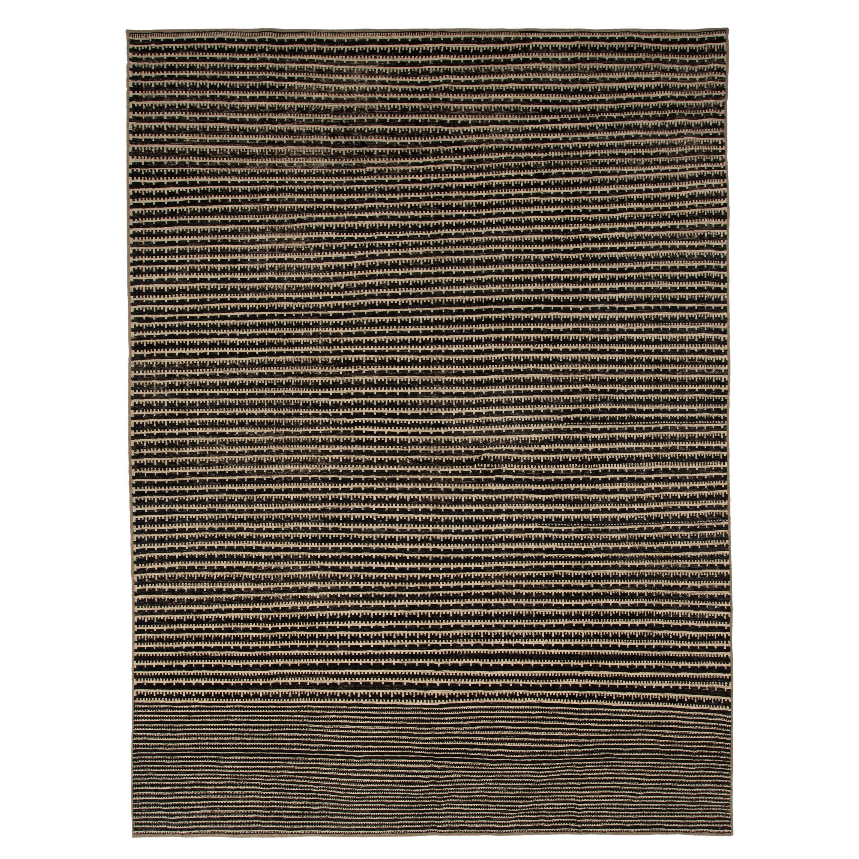 abc carpet Zameen Black and Beige Geometric Wool Rug - 11'8" x 15'8" For Sale
