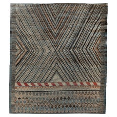 Zameen Patterned Modern Wool Rug - 11'3" x 12'6"