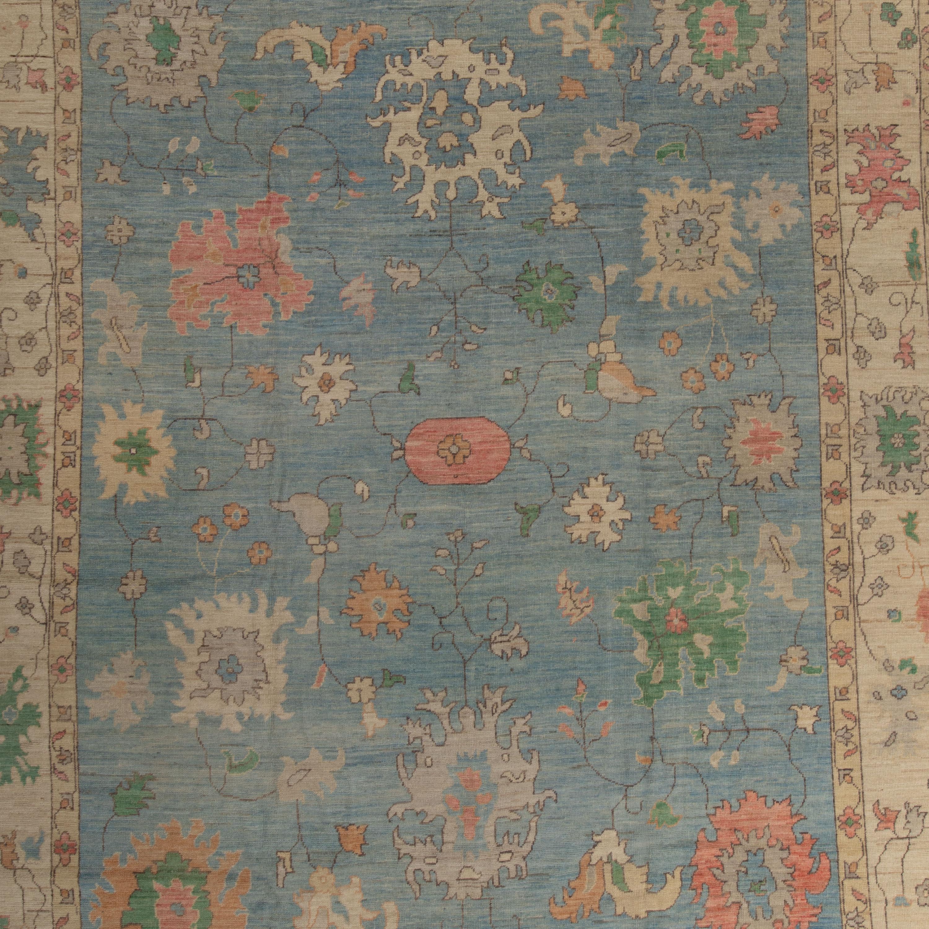 Inspiriert von den natürlichen Farben der Erde und den reinen Materialien bietet die Zameen Collection'S eine breite Palette moderner Motive aus der Mitte des Jahrhunderts in weichen, neutralen Tönen. Die in Zentralasien handgeknüpften