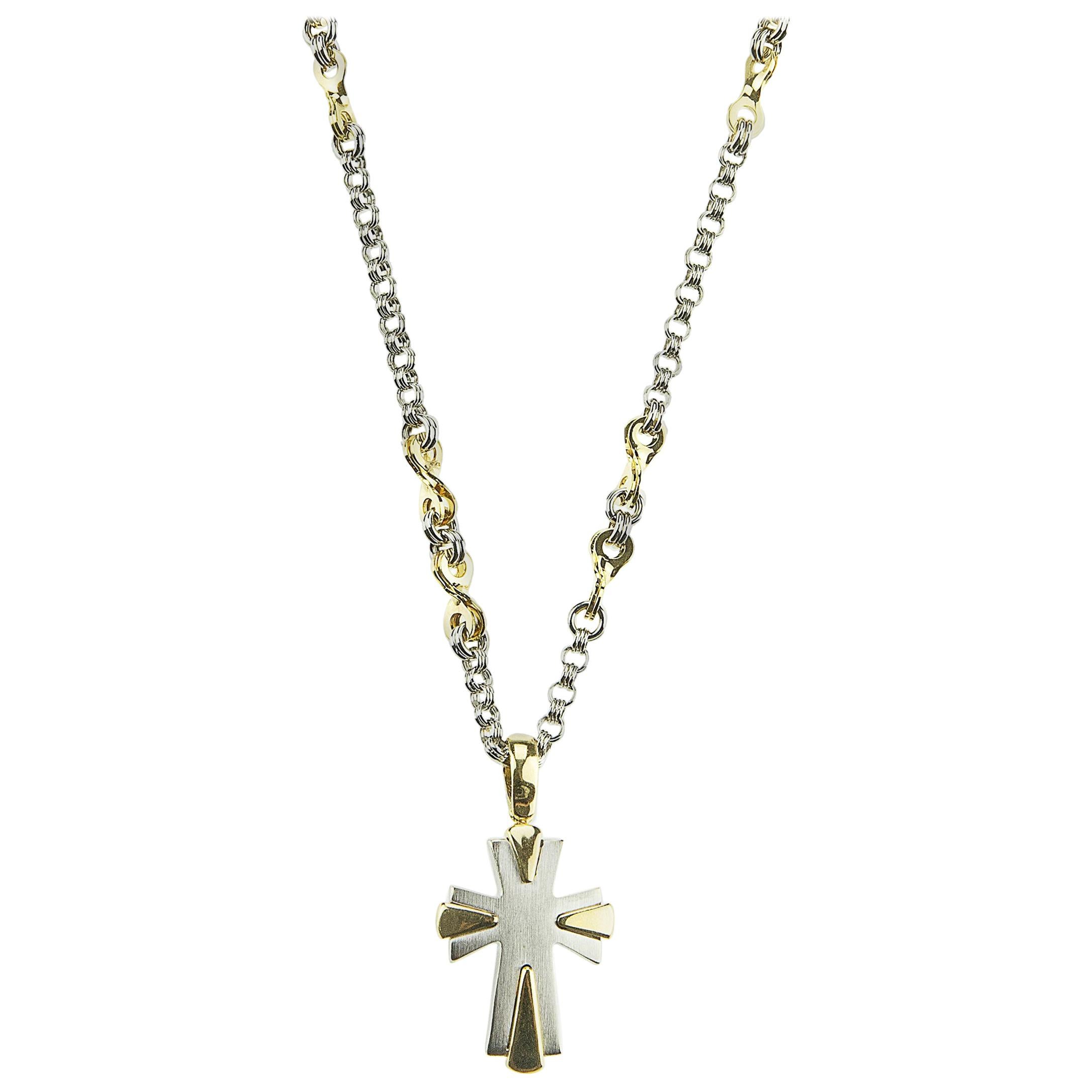 Zancan, Gents/Ladies Chain & Cross Pendant & Tusk Charm/Necklace in 18K Gold