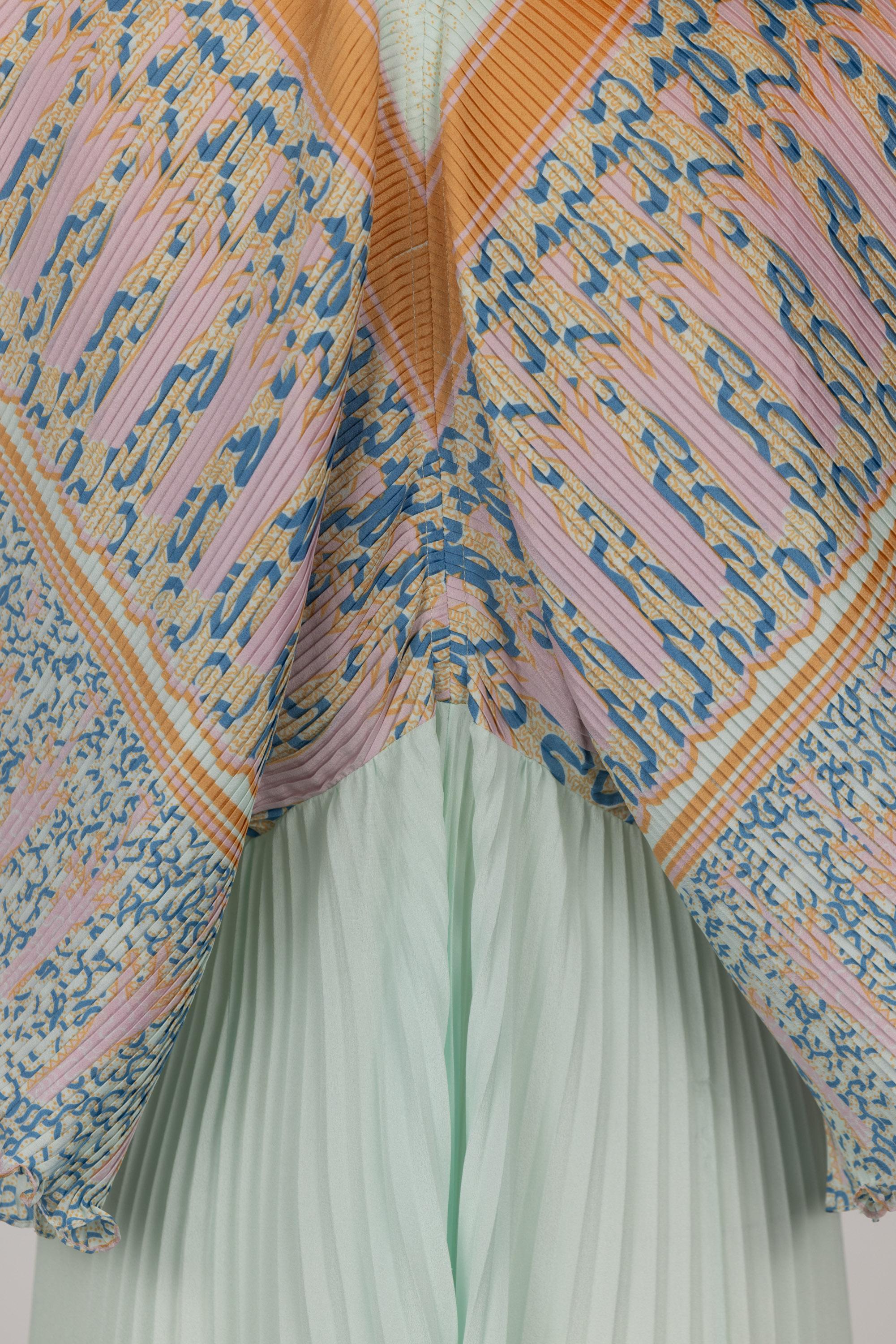Zandra Rhodes Mint Green Printed Caftan Dress Set, 1970s For Sale 4