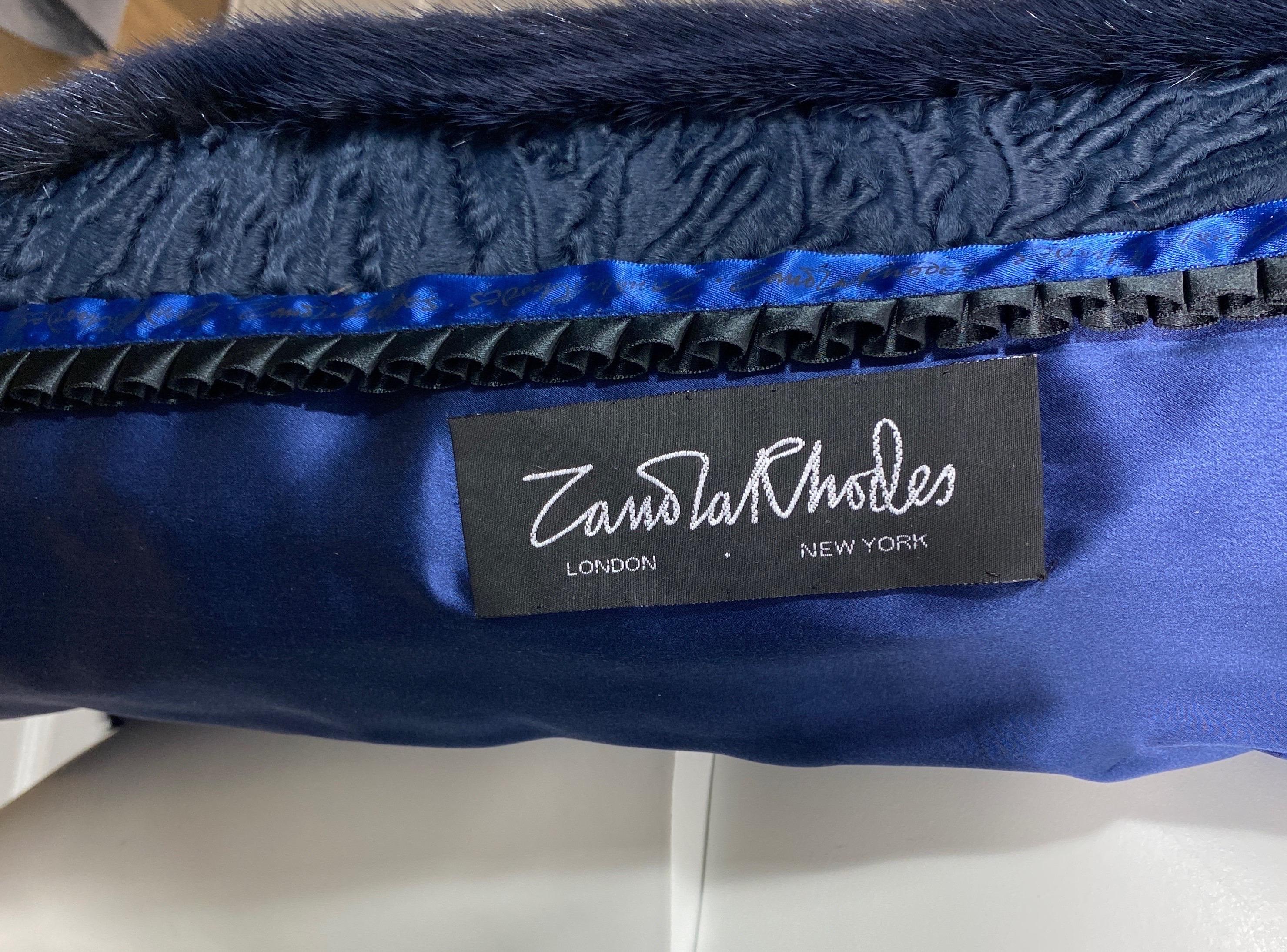 Zandra Rhodes Cappotto lungo blu navy in visone e coda larga - Piccolo/Medio in vendita 10