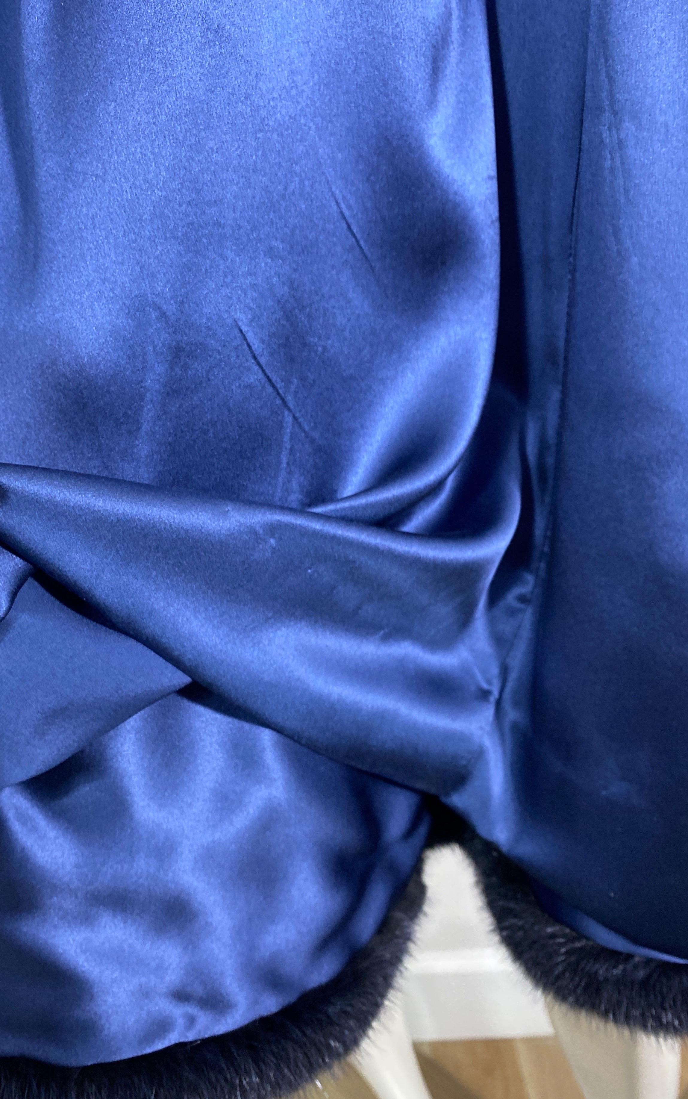 Zandra Rhodes Cappotto lungo blu navy in visone e coda larga - Piccolo/Medio in vendita 13