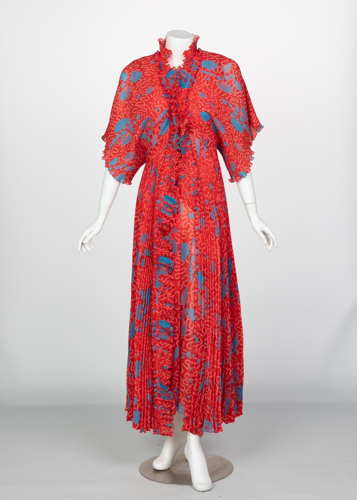 Recently celebrated at Fashion Group International and at the Fashion and Textile Museum, Zandra Rhodes is a prominent, historic designer acclaimed for her eccentric designs in the 1970s. Rhodes’ work often feature vibrant prints with intense colors