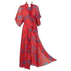 Vintage Zandra Rhodes Red Pleated Shell print Caftan and Sleeveless Dress Set, 1970s