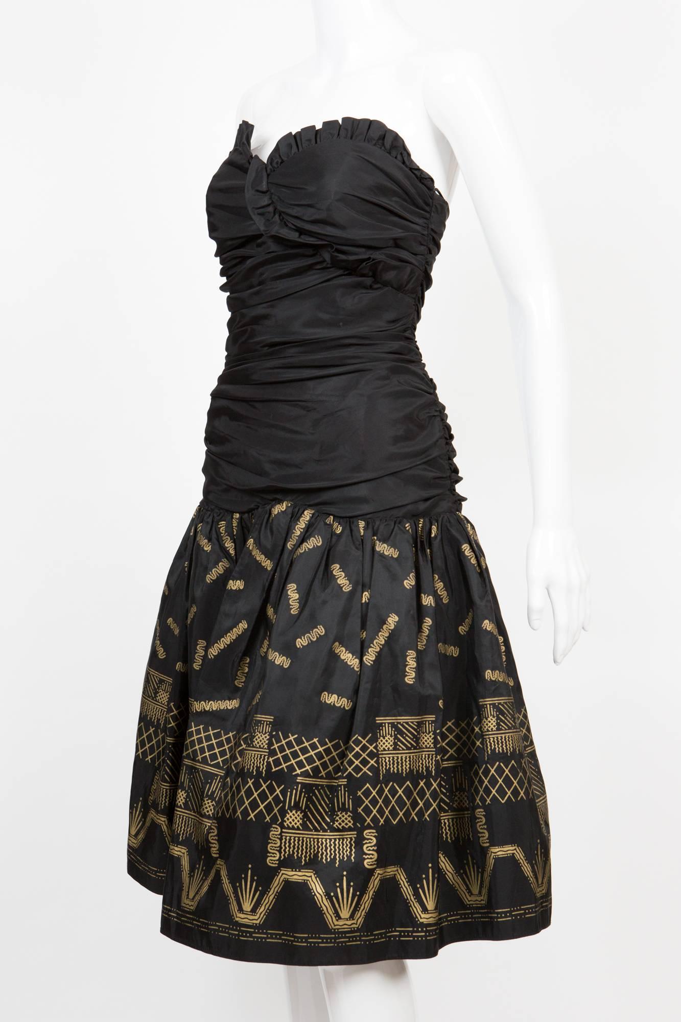 Zandra Rhodes Black Silk Evening Dress In Good Condition For Sale In Paris, FR