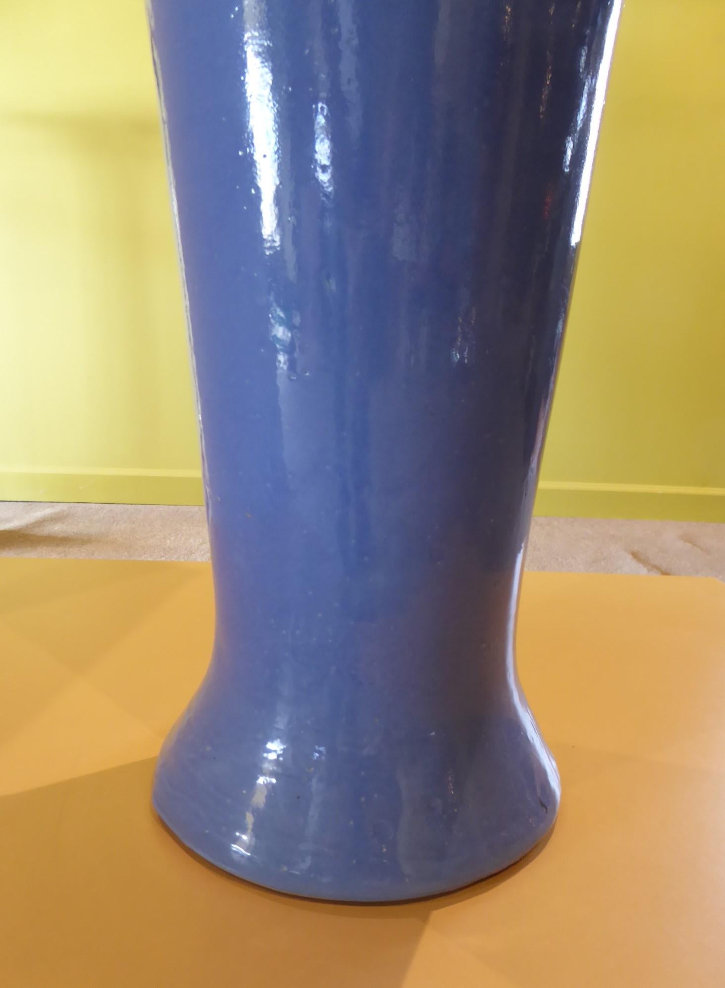 Zanesville Pottery, Ohio  Blue Ceramic Arts & Crafts Blue Vase 1940s In Good Condition For Sale In Miami, FL