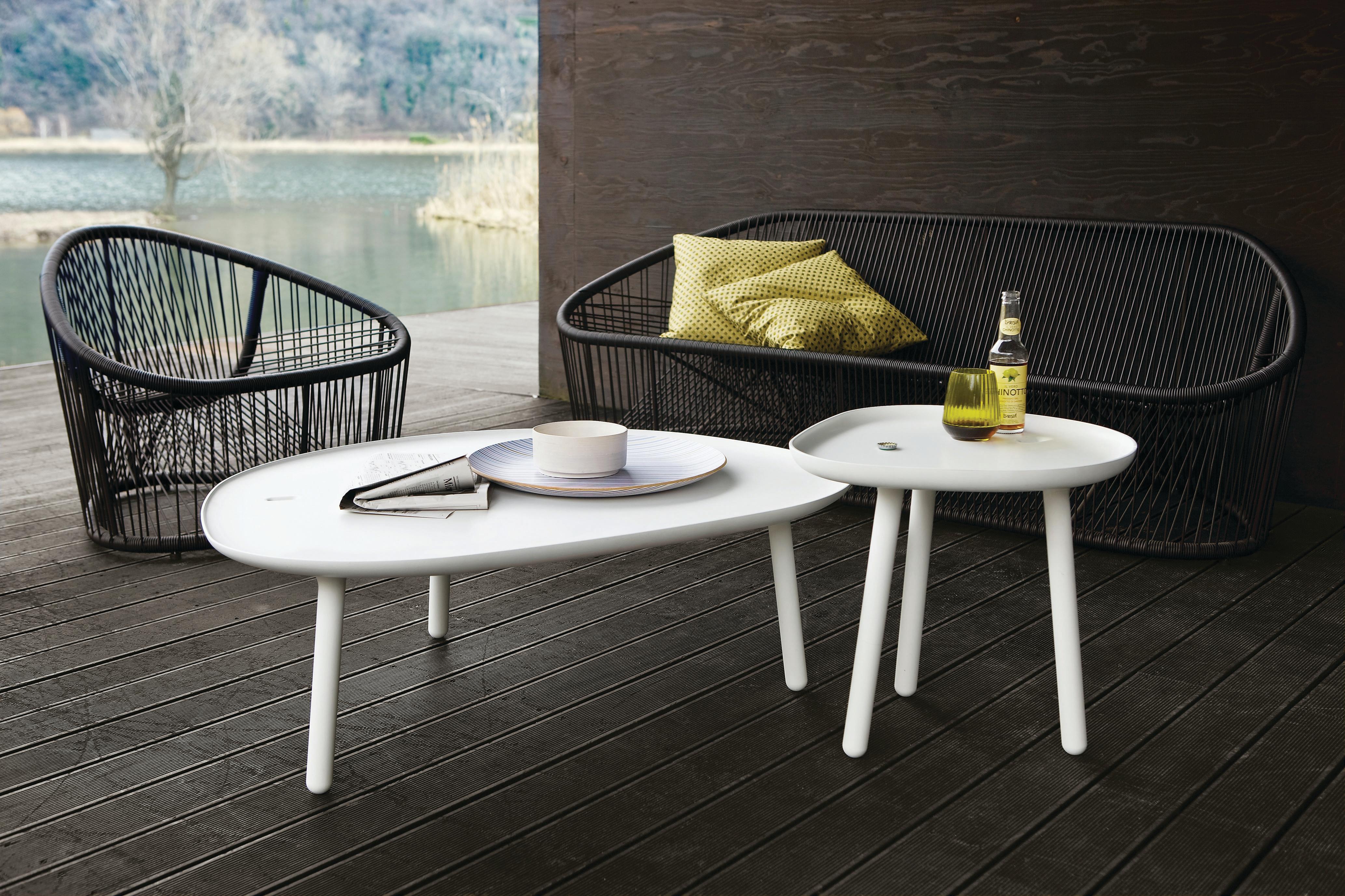 Contemporary Zanotta 1009 Club Sofa for Indoor or Outdoor Designed by Prospero Rasulo For Sale