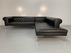 Zanotta “1320 Barocco” Sofa, L- Shape 5-Seat, in Black “Pelle” Leather