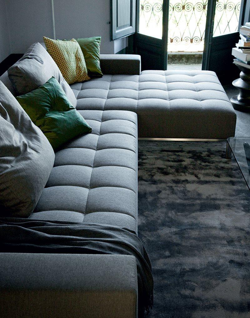 Contemporary Zanotta Alfa Sofa Sectional in White-Leather  For Sale