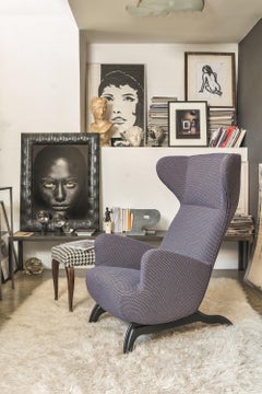 Zanotta Ardea CM Armchair in Green Regola Upholstery with Canaletto Walnut
