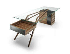 Zanotta Cavour CM Writing Desk in Clear Glass Top with Canaletto Walnut Frame