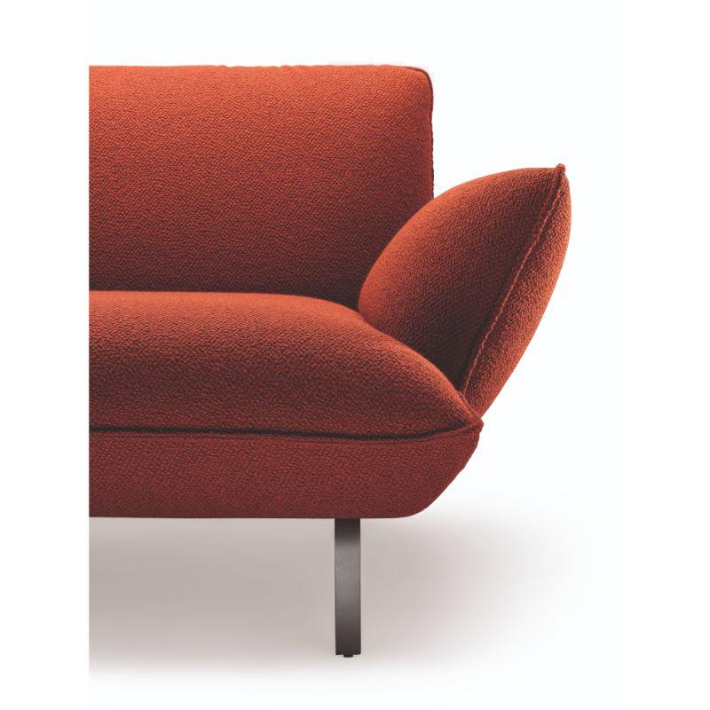 Zanotta Taubenförmiges Sofa mit roter Polsterung und Graphit-Aluminiumrahmen (Italienisch) im Angebot