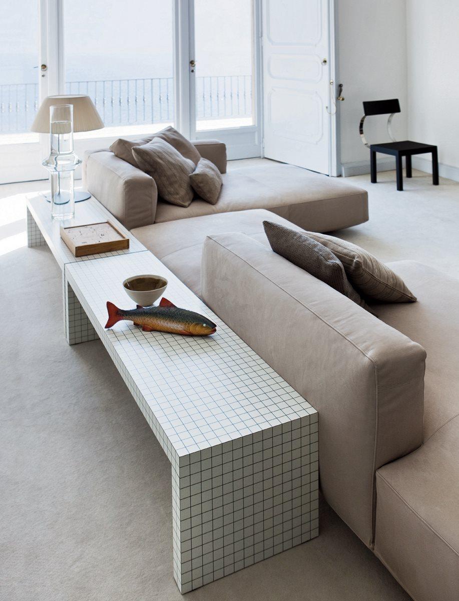 Italian Zanotta Follia Chair by Giuseppe Terragni For Sale