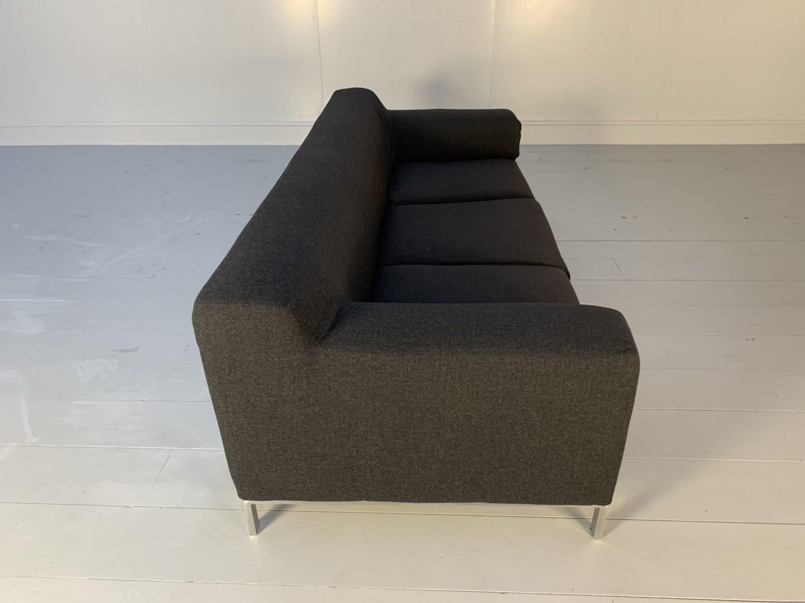 Zanotta “Greg” 3-Seat Sofa & Armchair in Dark Grey Wool For Sale 1