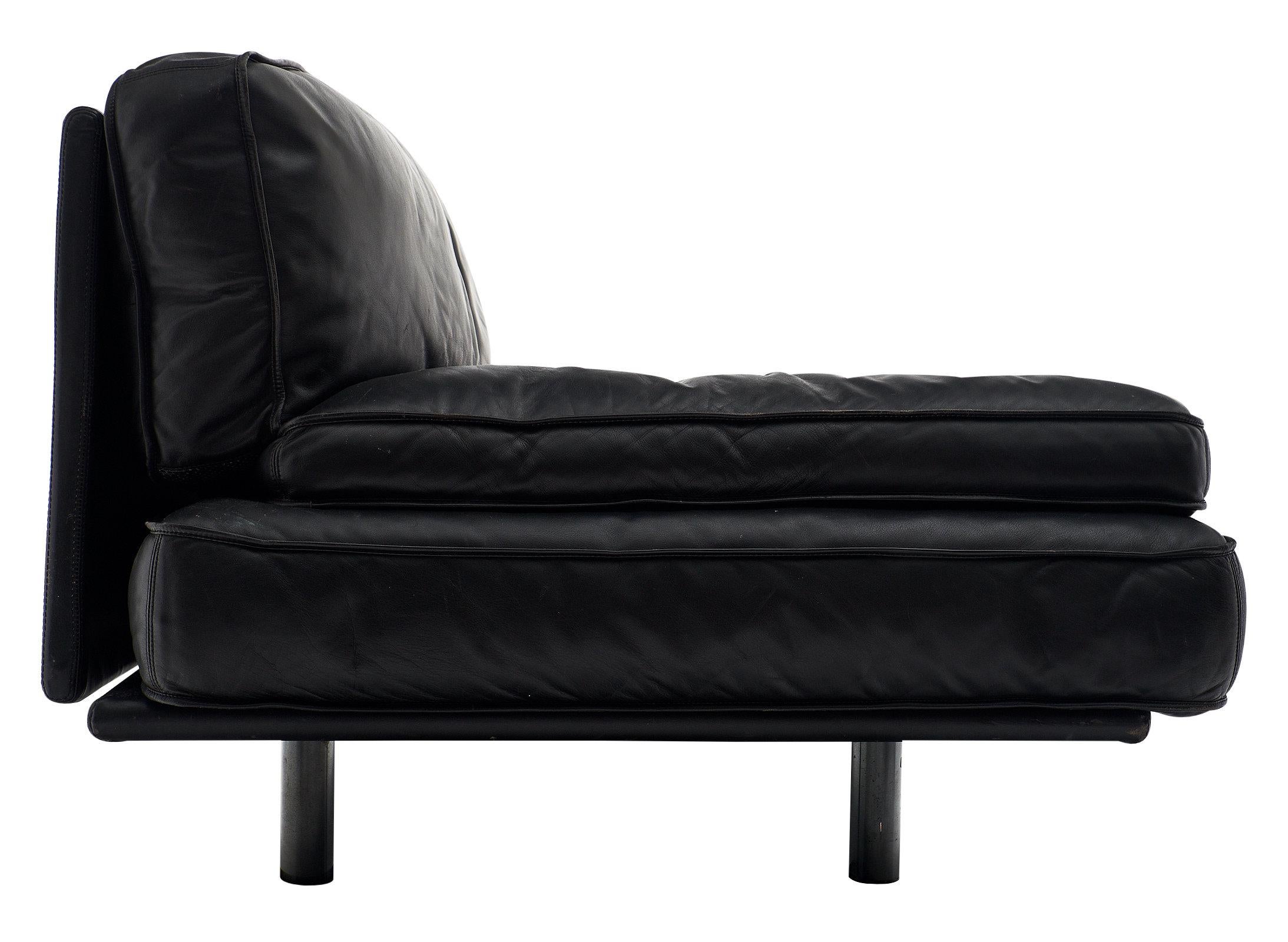 Zanotta Italian Leather Milano 210 Sofa In Excellent Condition In Austin, TX