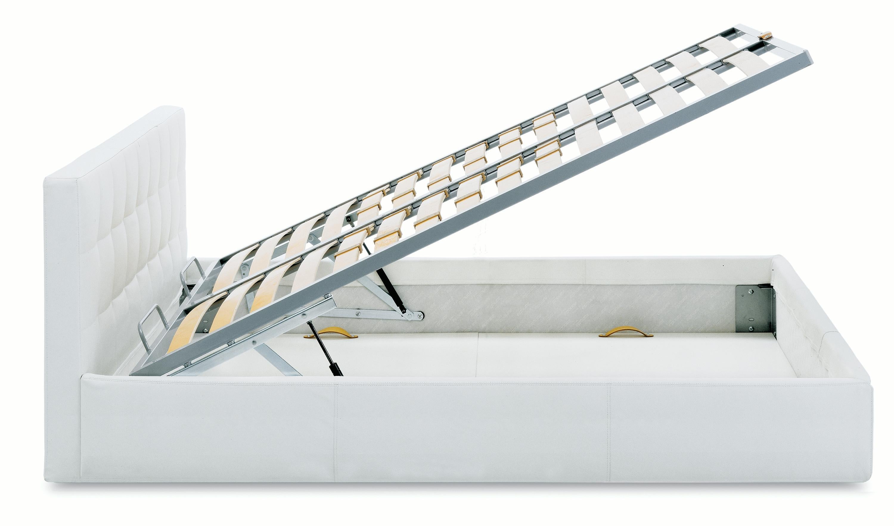 Zanotta King Size Box Bed with Container Unit in Beige Upholstery & Steel Frame by Emaf Progetti (en anglais)

Lit avec unité de conteneur. Cadre en acier, aluminium verni. Suspension en lamelles de hêtre naturel plié, avec réglage de la rigidité,