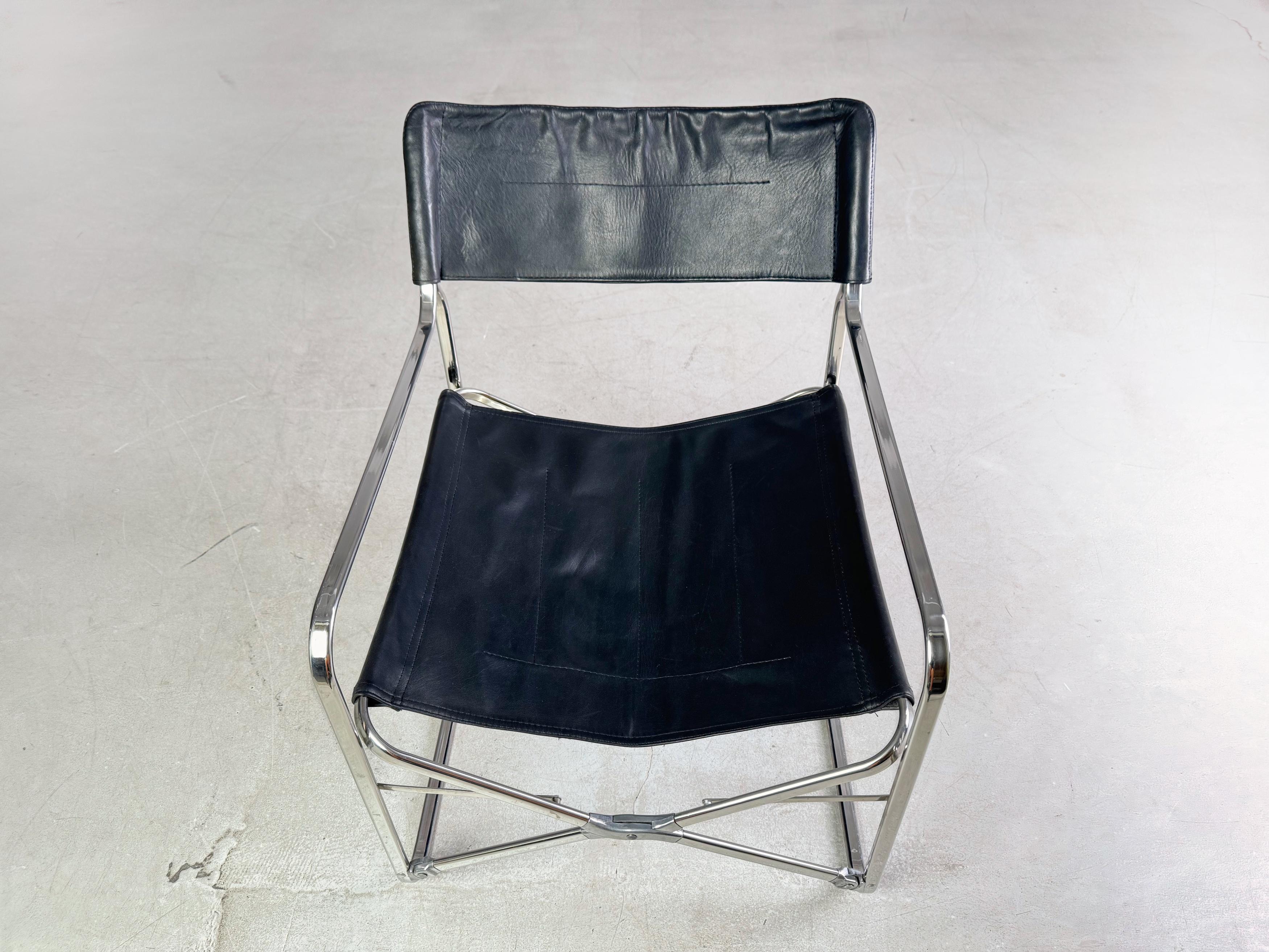 Metal Zanotta Klappstuhl Gae Aulenti Leder April folding chair Regiestuhl For Sale
