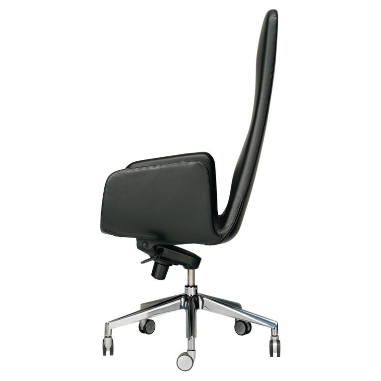 Zanotta Lord Reclining Swivel Armchair with Castors by Alfredo