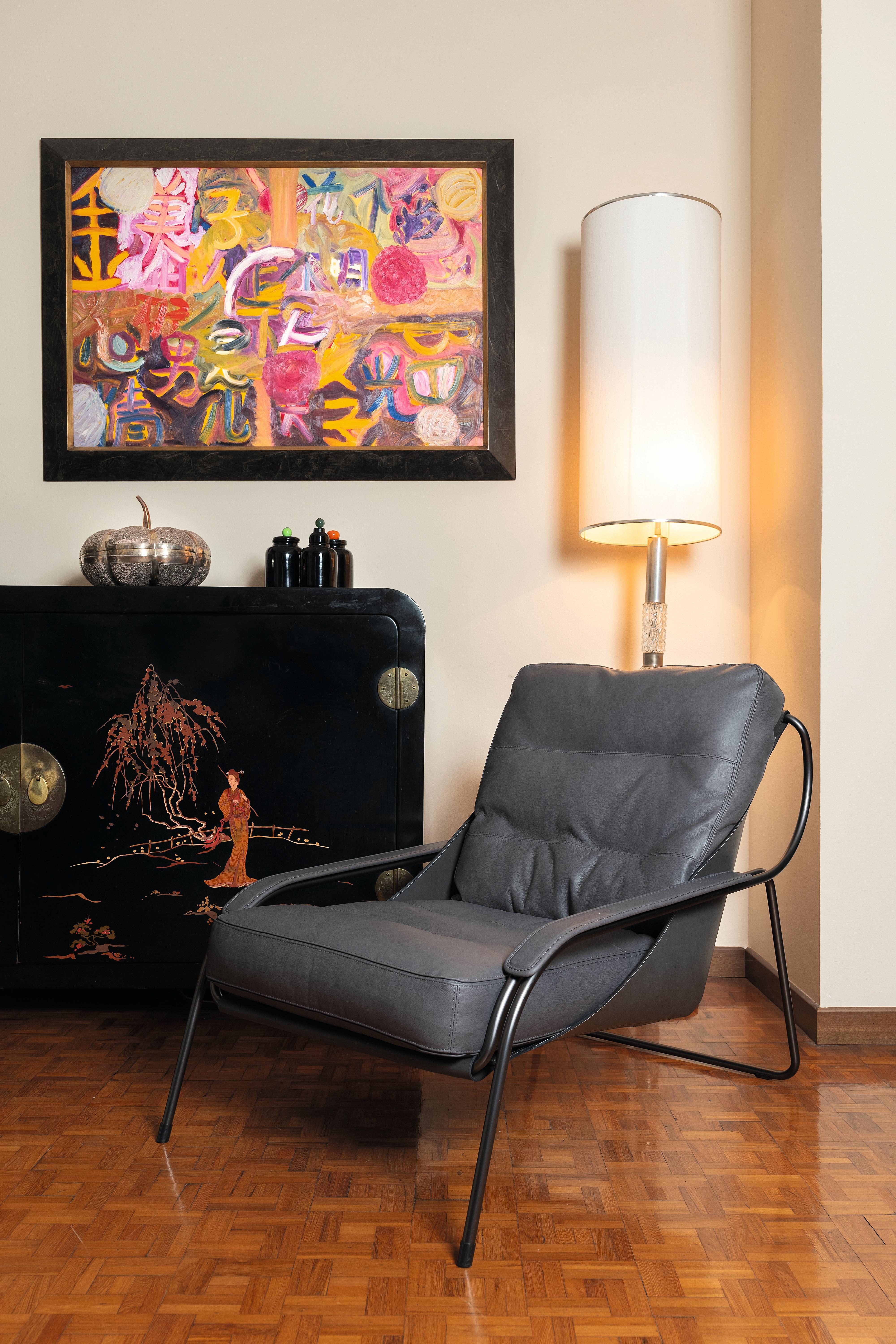 Zanotta Maggiolina Brown Leather Lounge Chair with Pouf in Polished Steel Frame For Sale 2