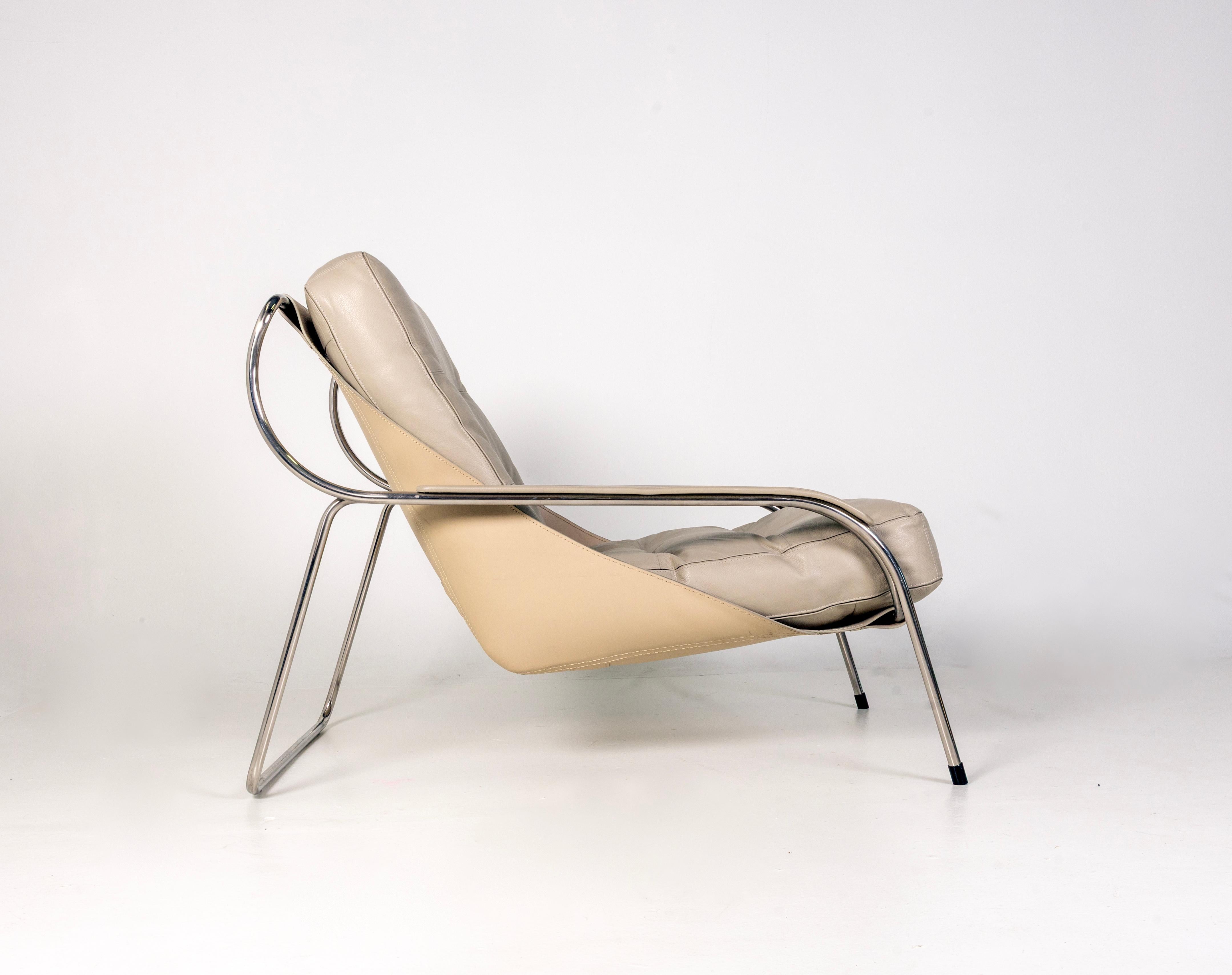 Contemporary Zanotta Maggiolina Lounge Chair in Gray Leather & Steel Frame by Marco Zanuso For Sale