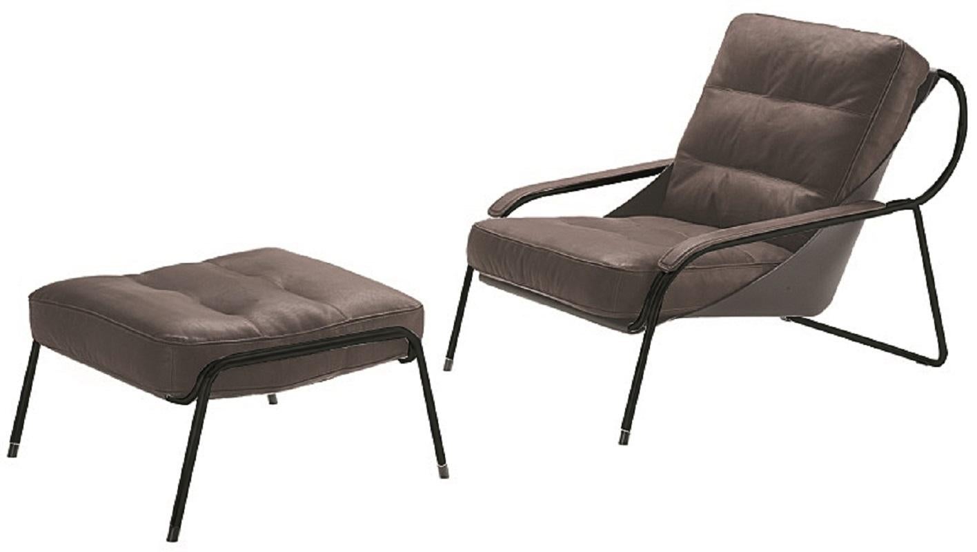Italian Zanotta Maggiolina Lounge Chair & Pouf in Dark Brown with Black Steel Frame For Sale