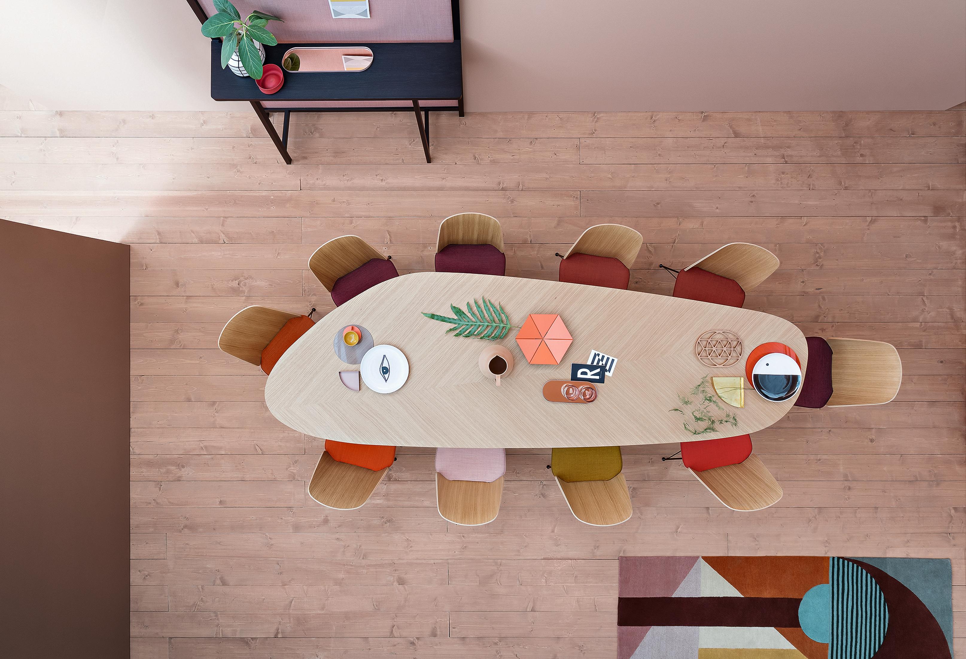 Zanotta Medium Tweed Table in Black Oak Top and Frame by Garcia Cumini For Sale 4