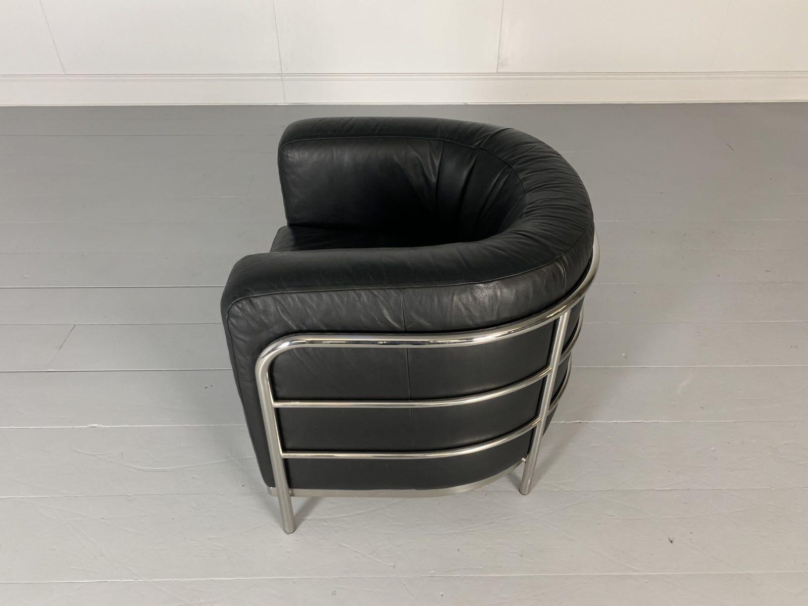 Zanotta “Onda” Armchair, in Black “Scozia” Leather and Chrome 6