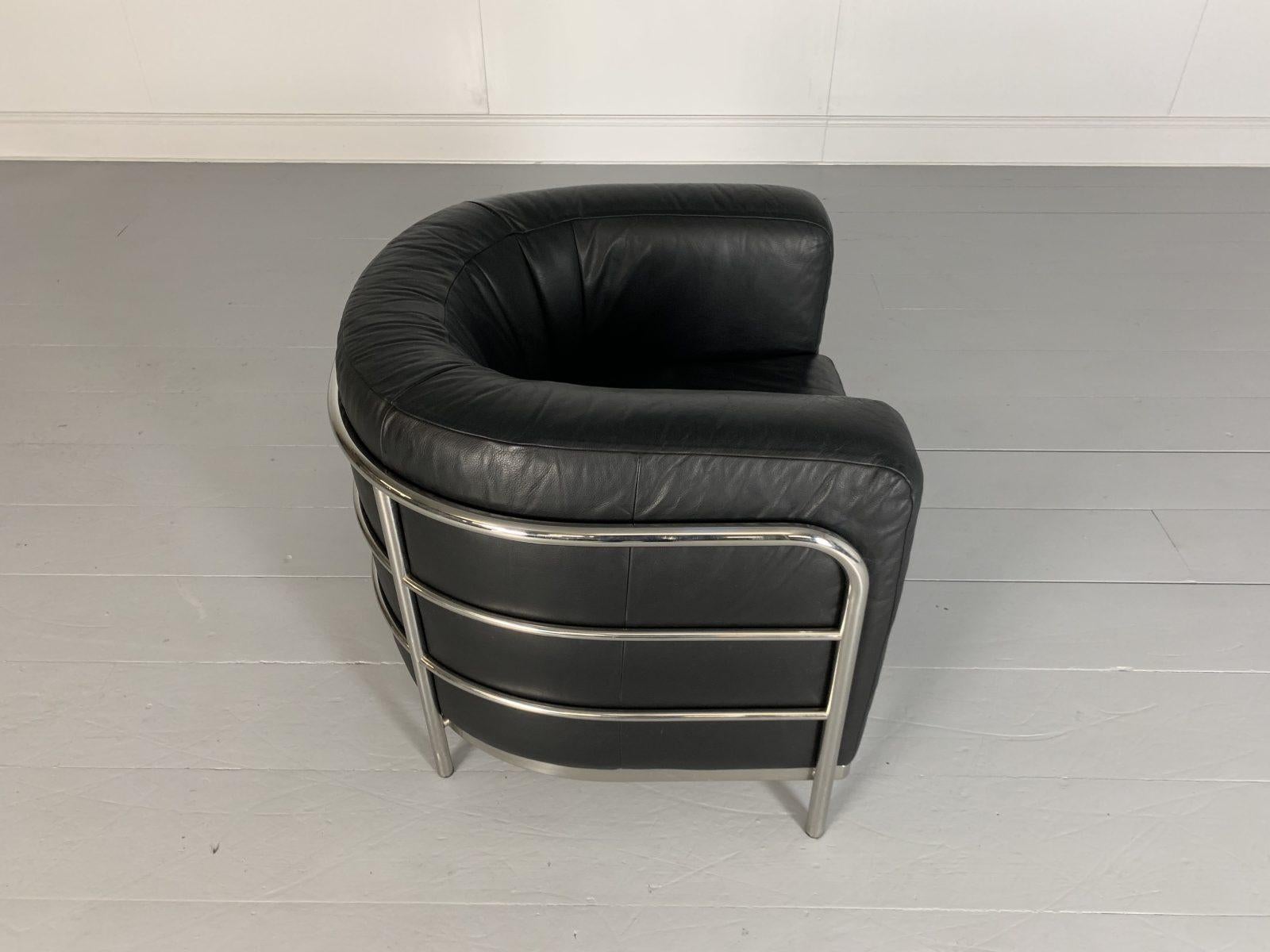 Zanotta “Onda” Armchair, in Black “Scozia” Leather and Chrome 5