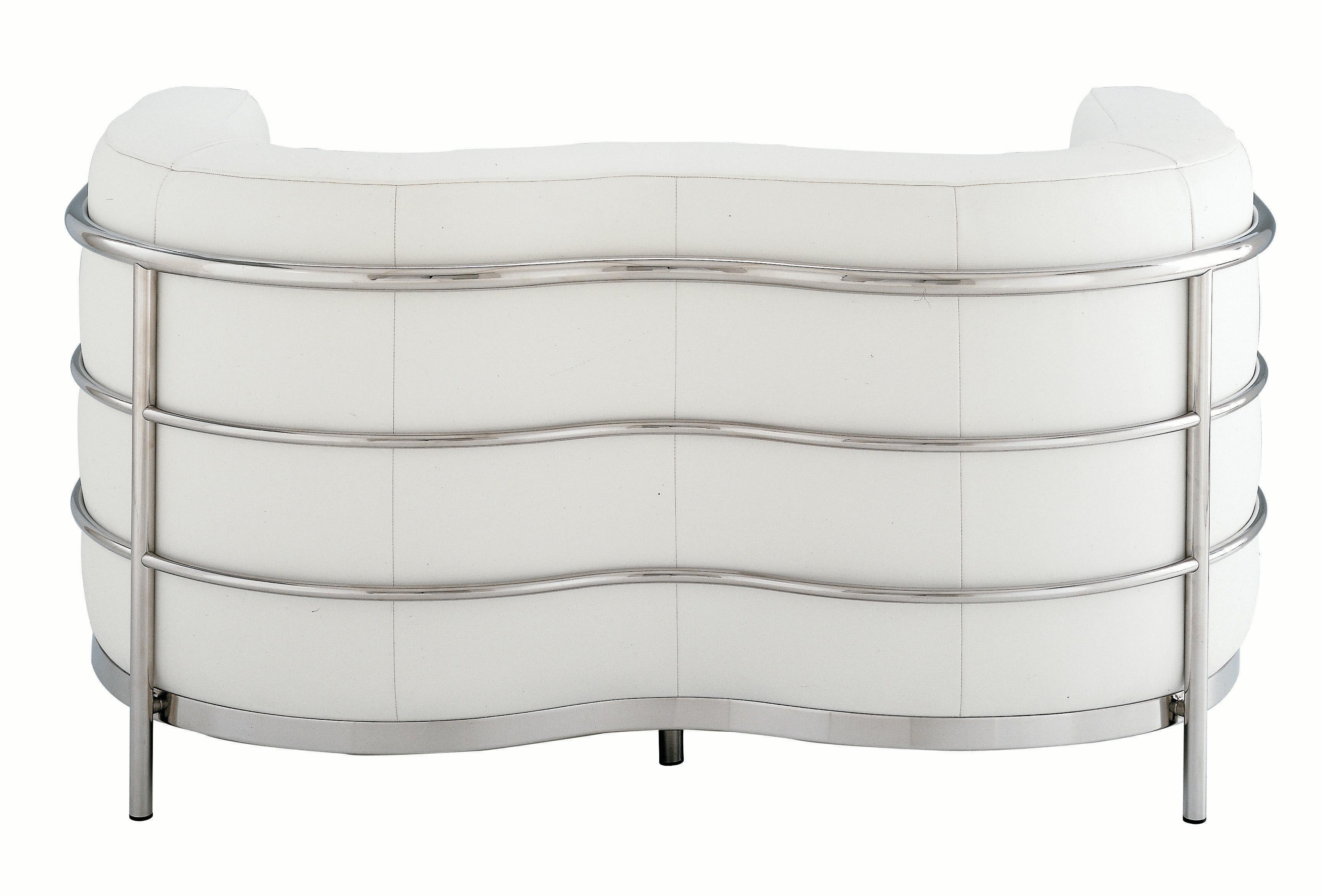 Zanotta Onda Armchair Two-Seater Sofa in White Leather & Stainless Steel Frame by De Pas, D’Urbino, Lomazzi

18/8 stainless steel tubular frame. Upholstery in graduated polyurethane/ heat-bound polyester fibre. Removable fabric or leather cover.