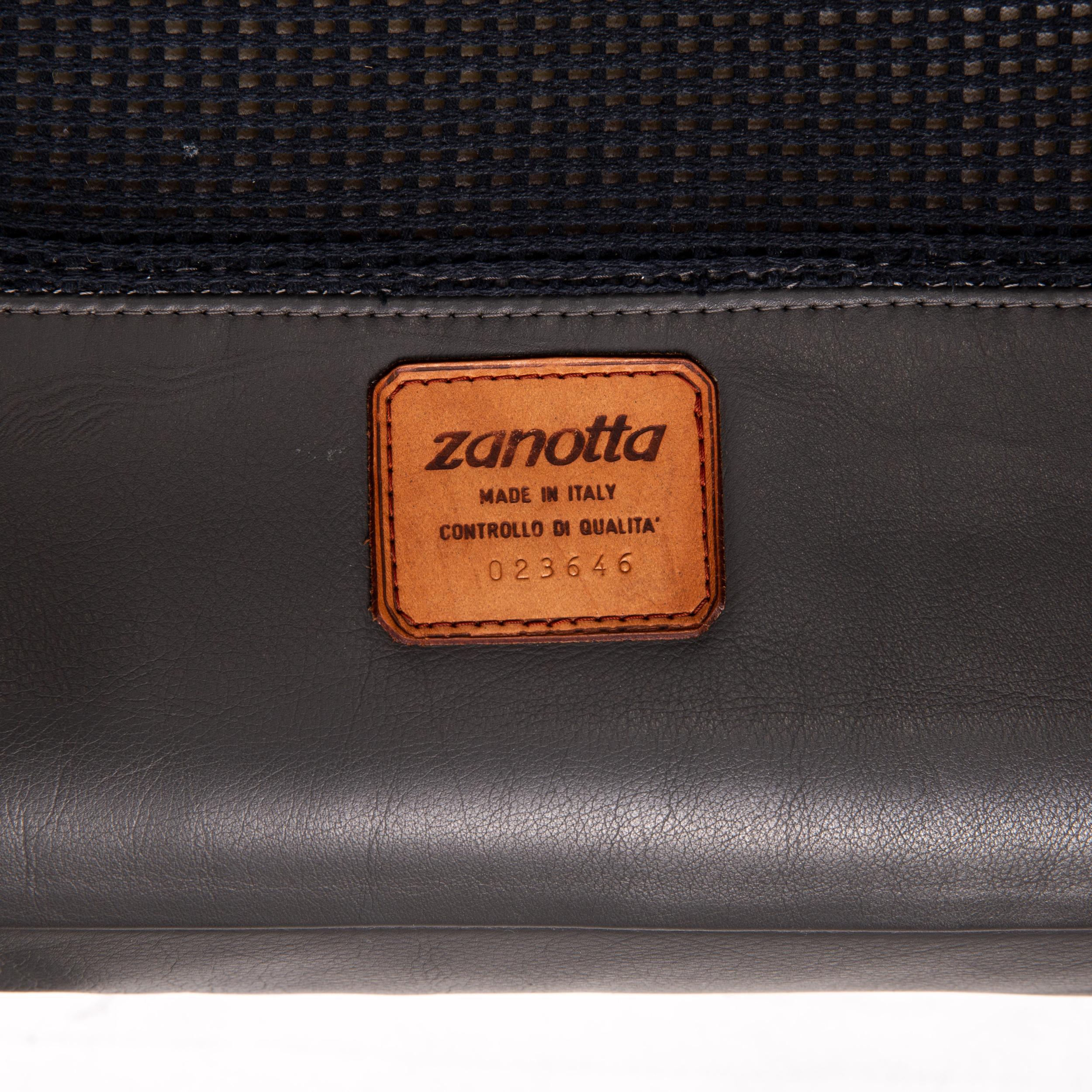 Contemporary Zanotta Onda Leather Sofa Black Three-Seat Couch