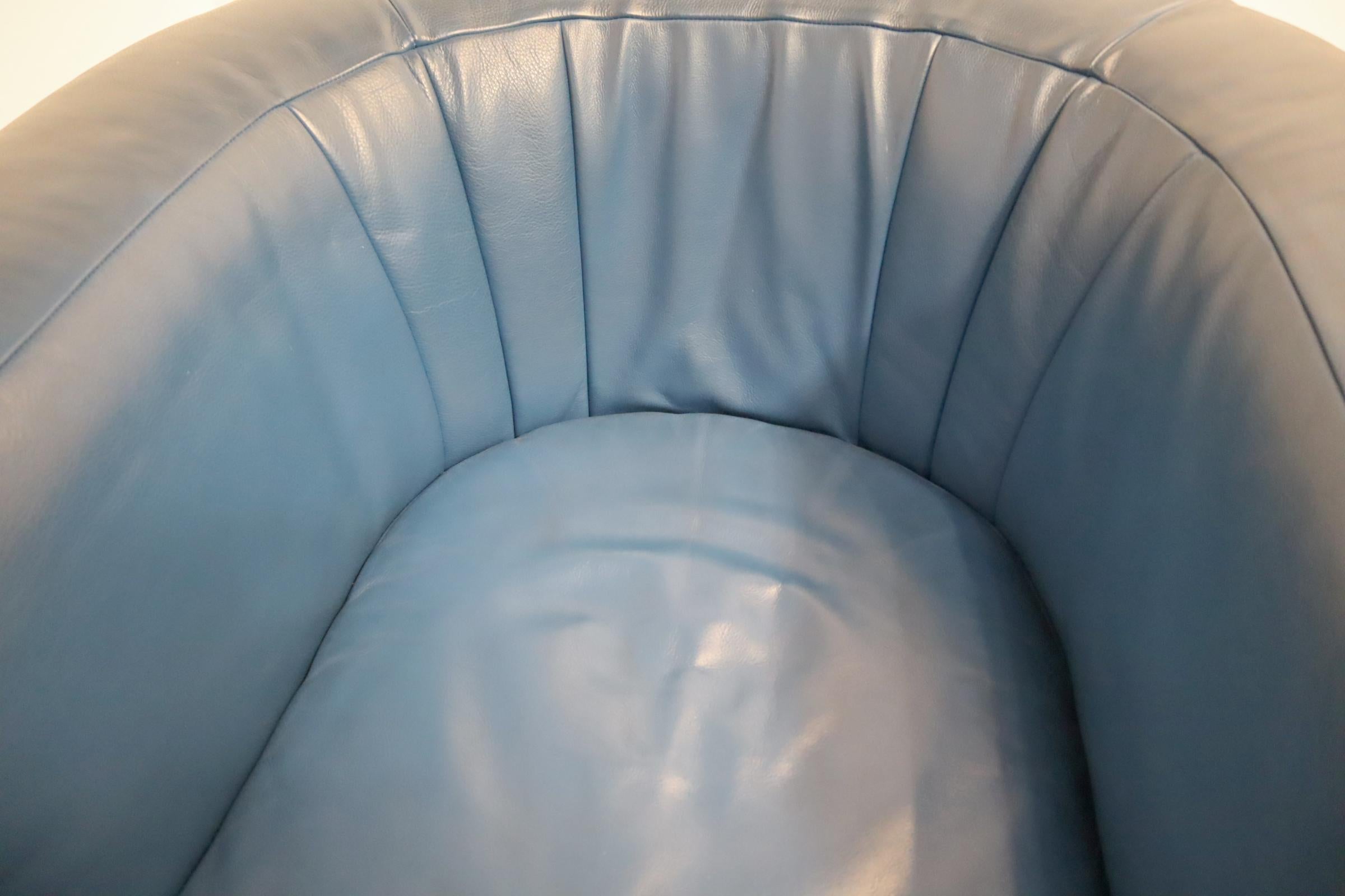 Zanotta Onda, Sesselpaar aus blauem Leder von De Pas, D'urbino 7