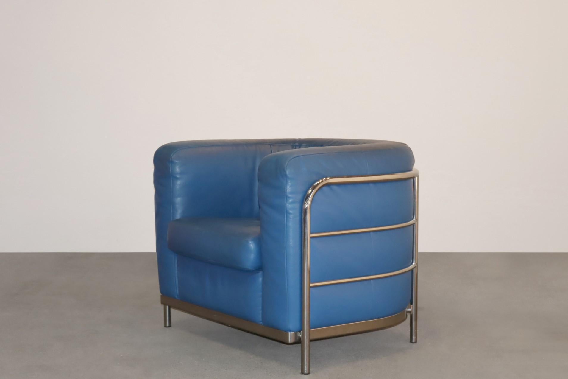 italien Paire de fauteuils Zanotta Onda en cuir bleu par De Pas, D'urbino en vente