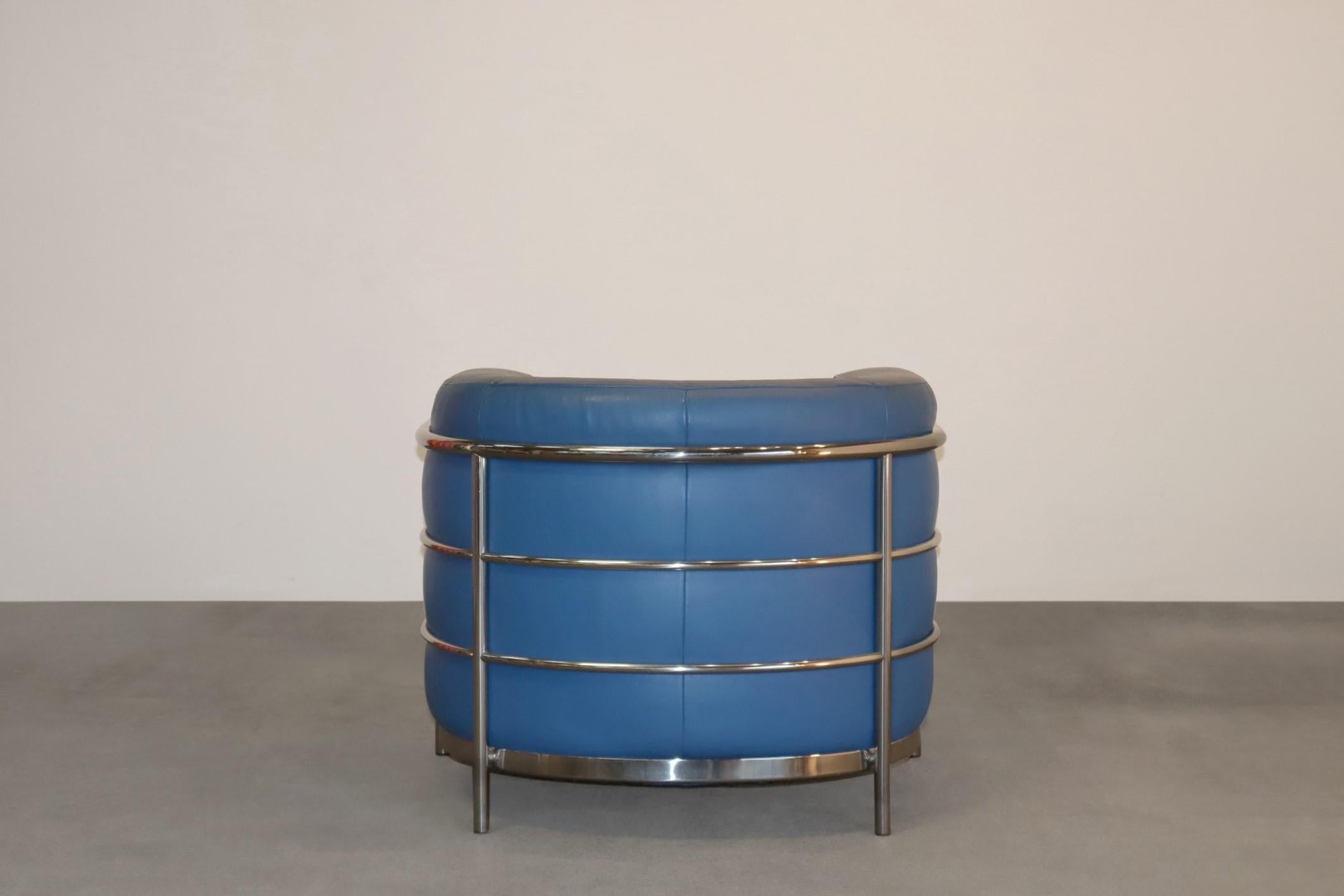 Cuir Paire de fauteuils Zanotta Onda en cuir bleu par De Pas, D'urbino en vente