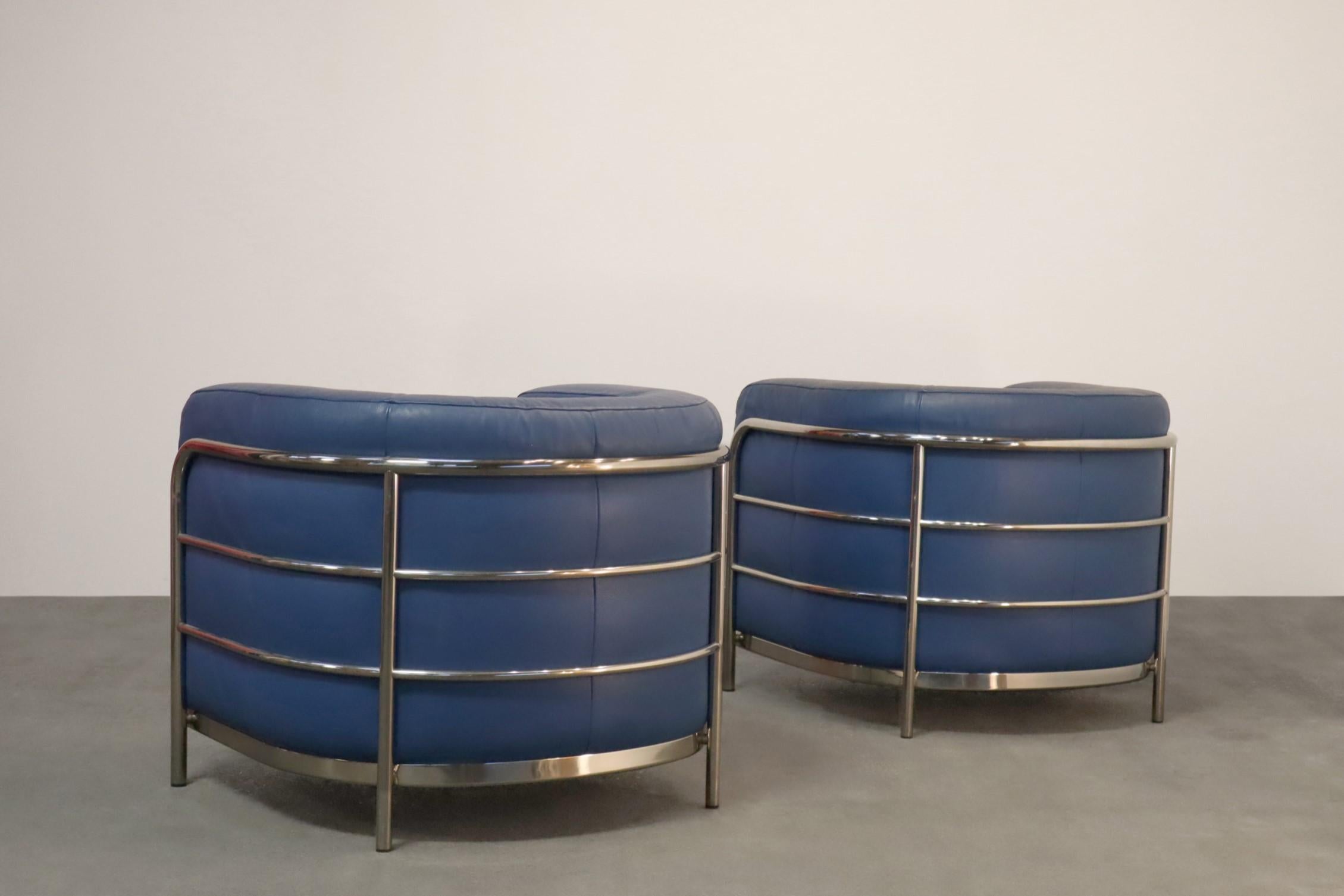 Zanotta Onda Pair of Armchairs in Blue Leather by De Pas, D'urbino For Sale 2